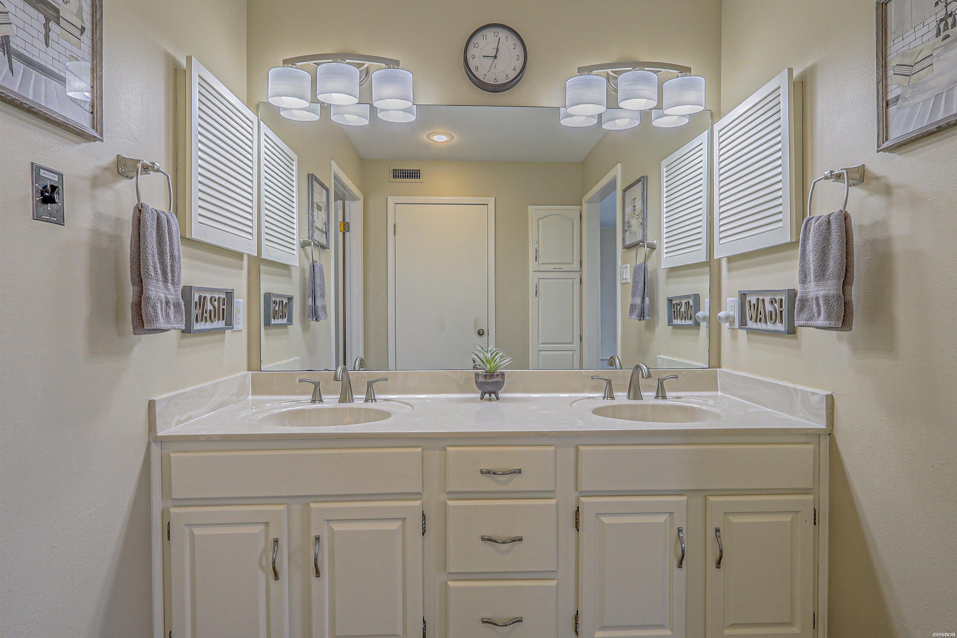 101 LONG ISLAND Drive Unit: 1001