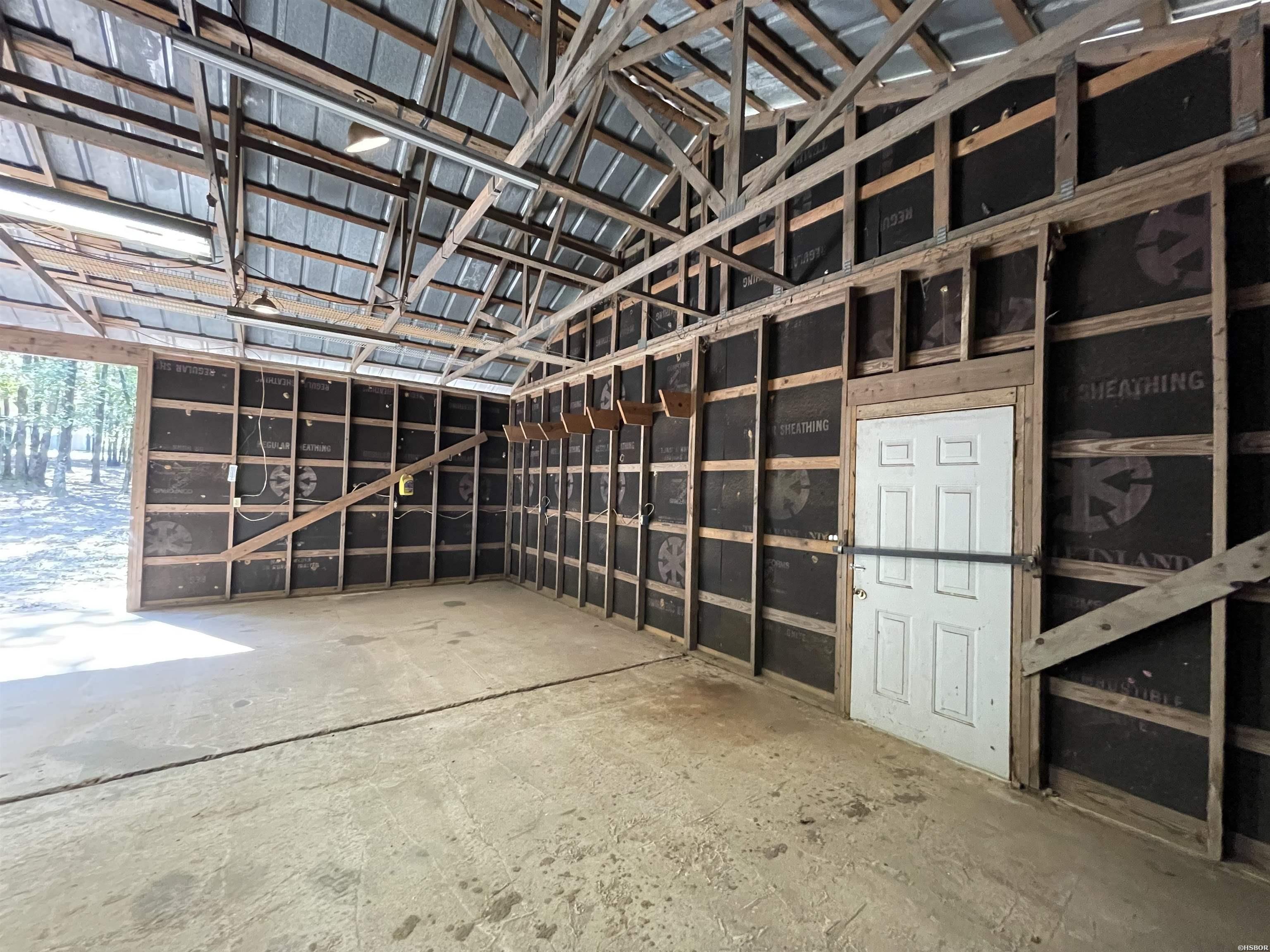 11 TIMBERCREST Drive