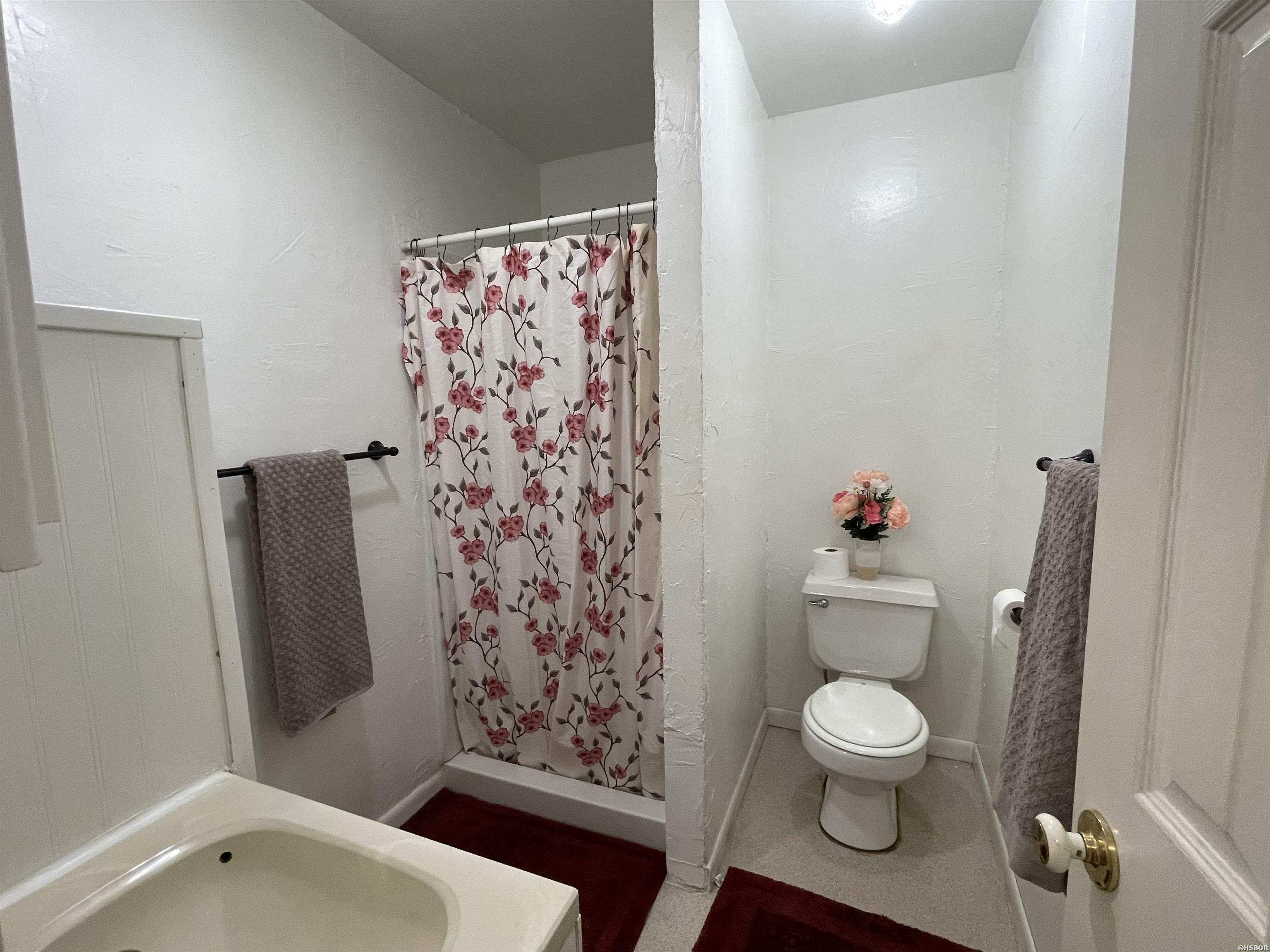 11 TIMBERCREST Drive