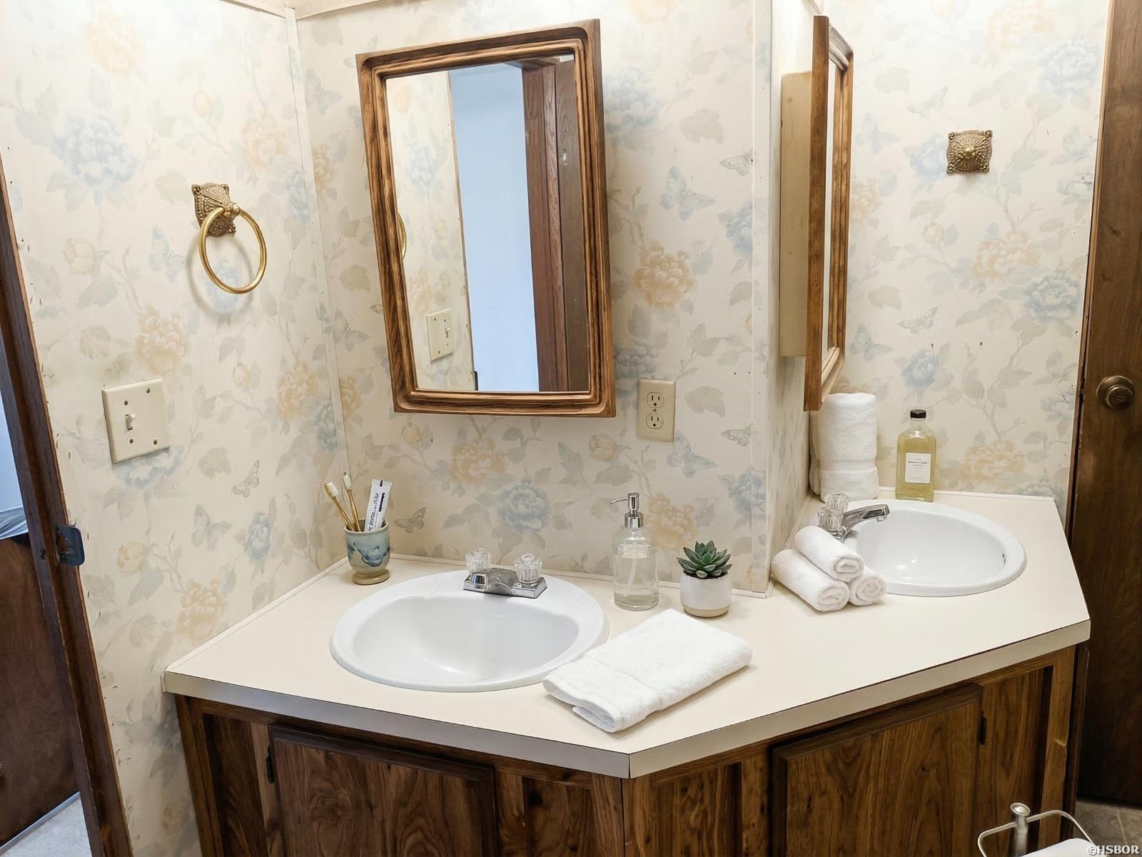 184 PEACEFUL PLACE Road