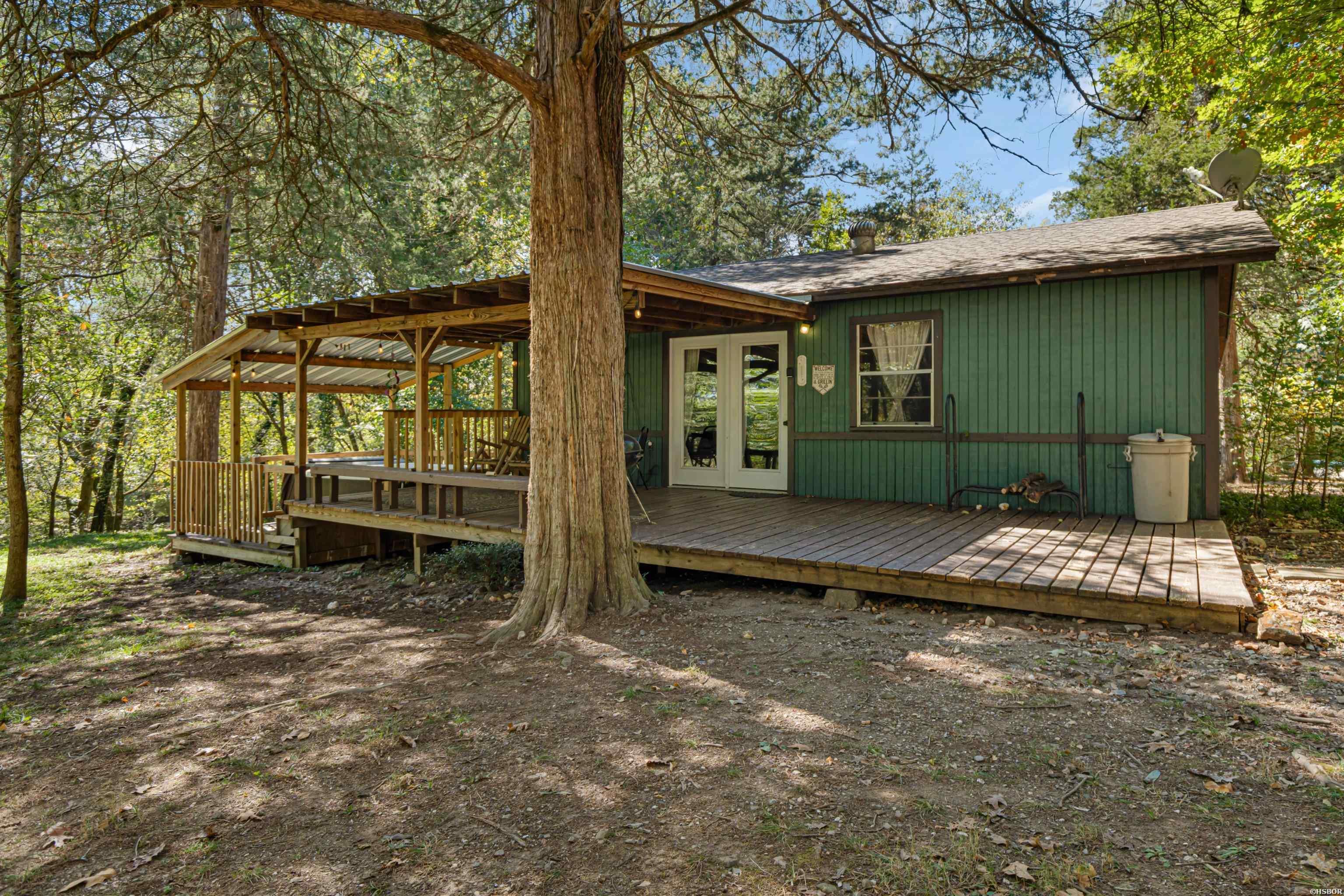 122 OUACHITA RIVER HAVEN Road