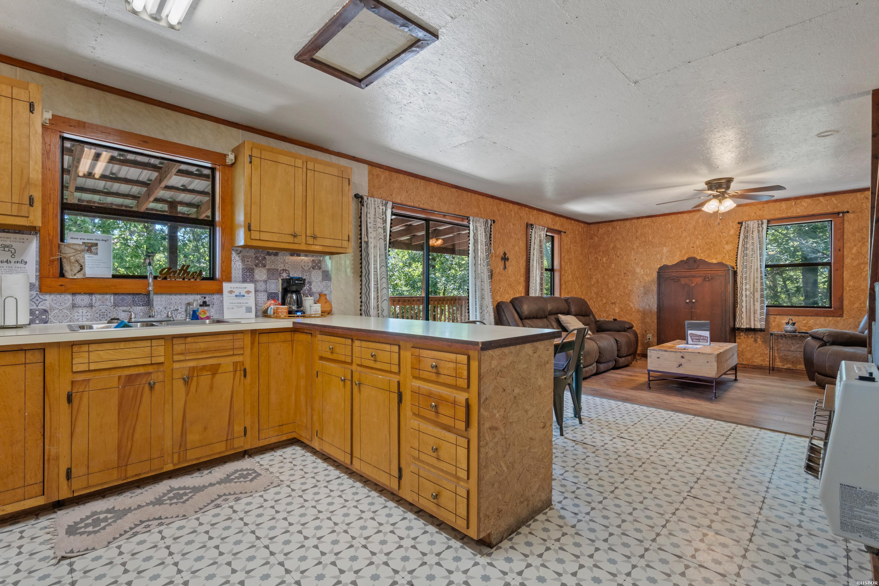 122 OUACHITA RIVER HAVEN Road