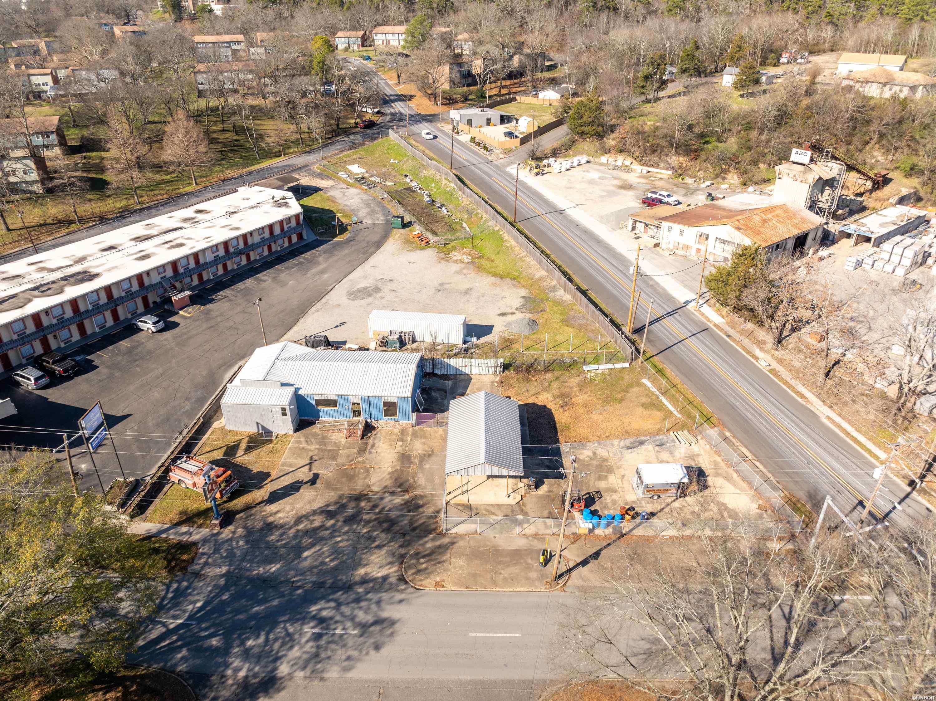 815 & 817 GRAND Avenue