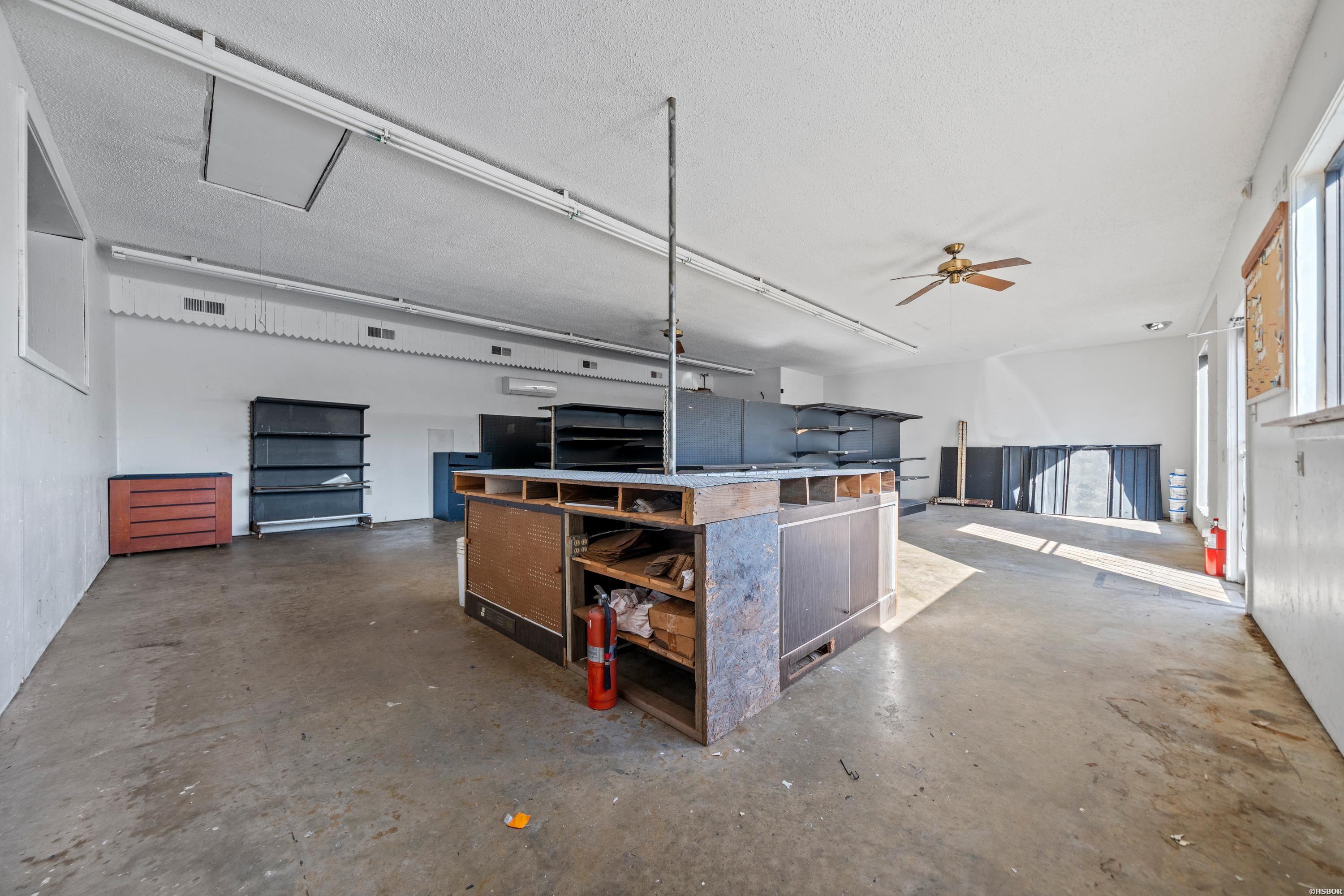 815 & 817 GRAND Avenue