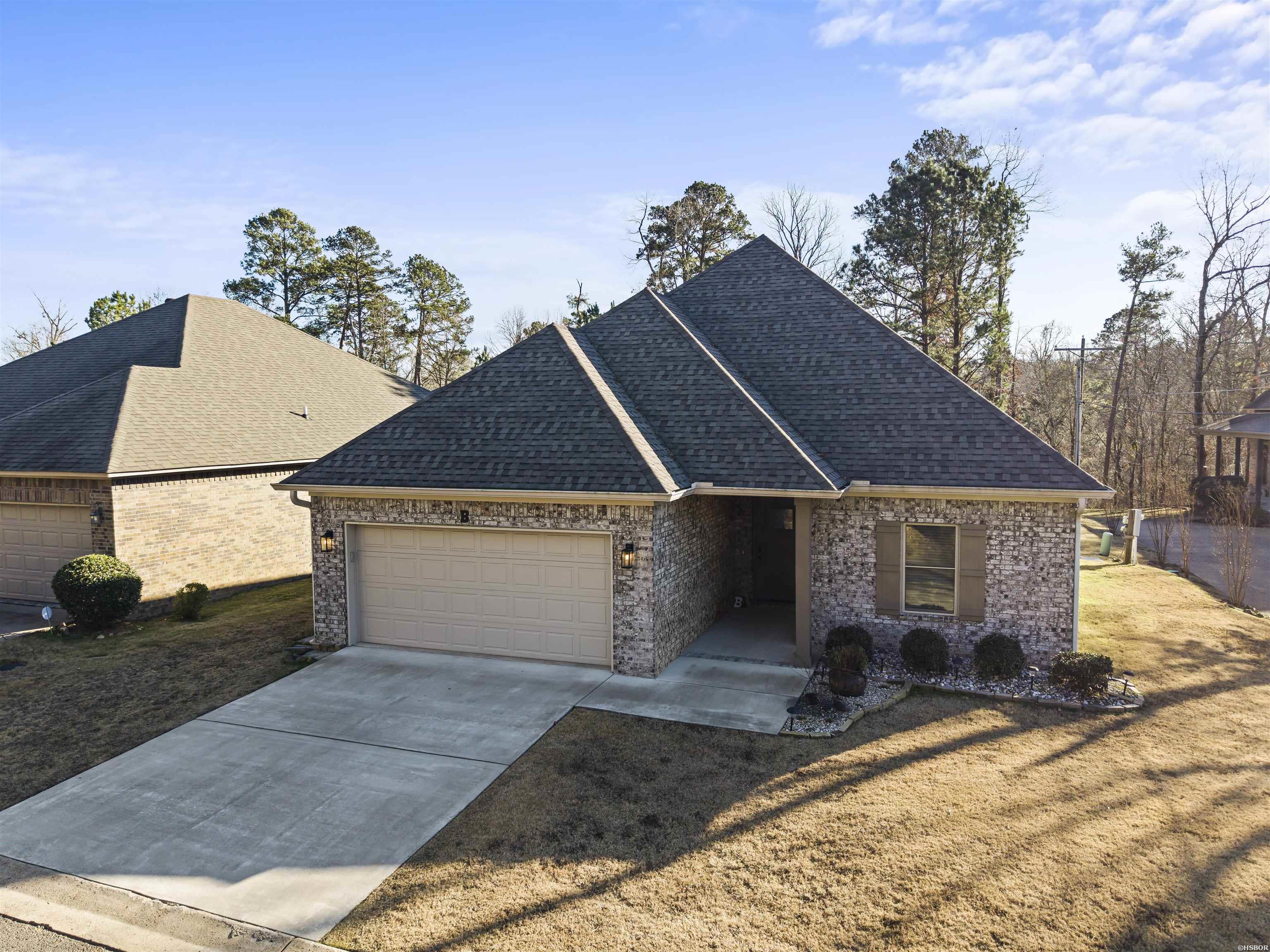 197 CATHERINE HEIGHTS Road Unit: B