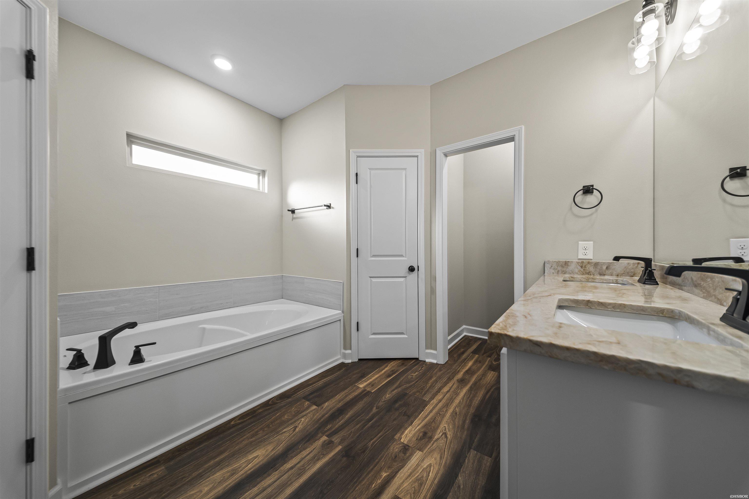 197 CATHERINE HEIGHTS Road Unit: B