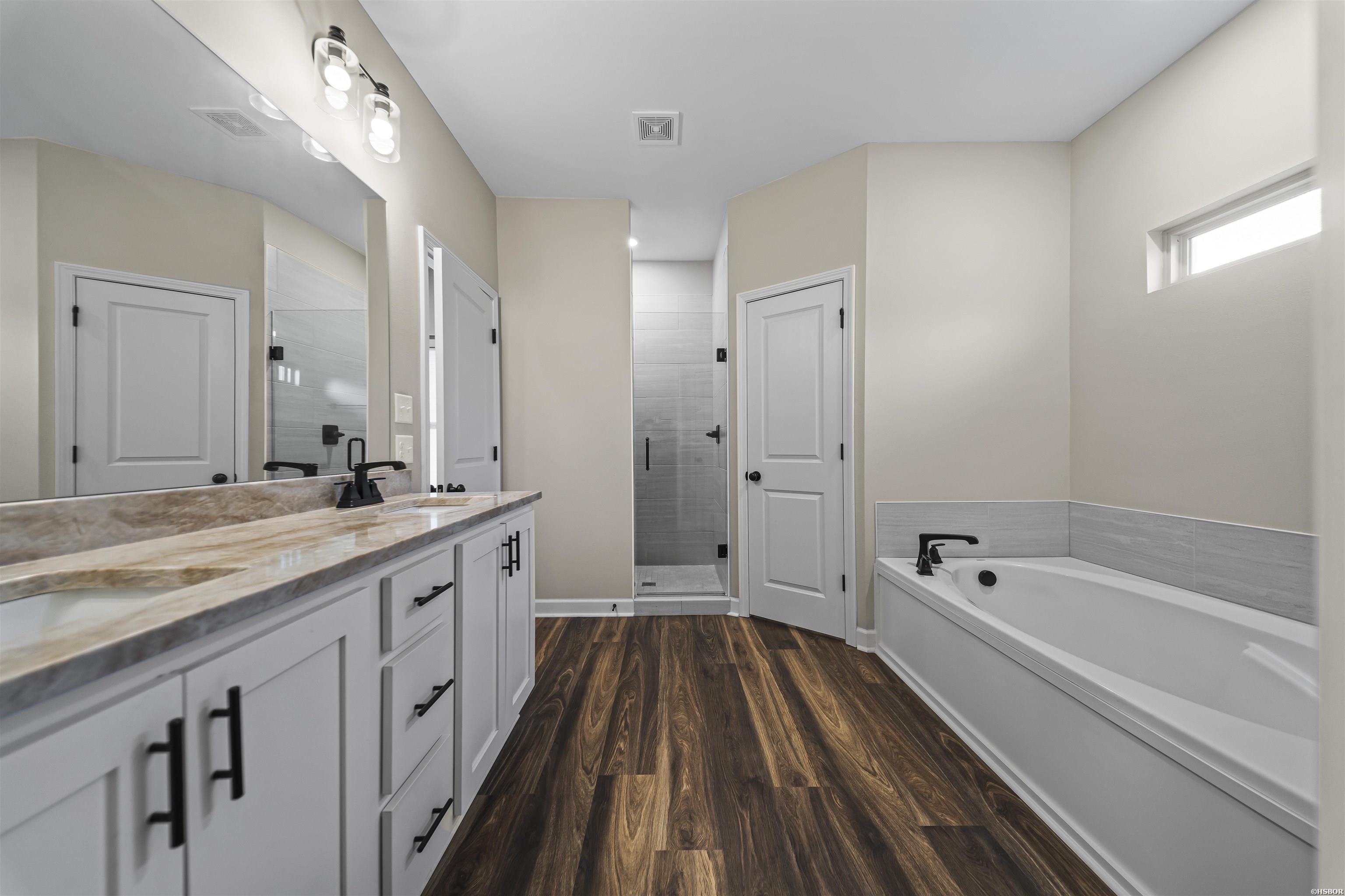 197 CATHERINE HEIGHTS Road Unit: B