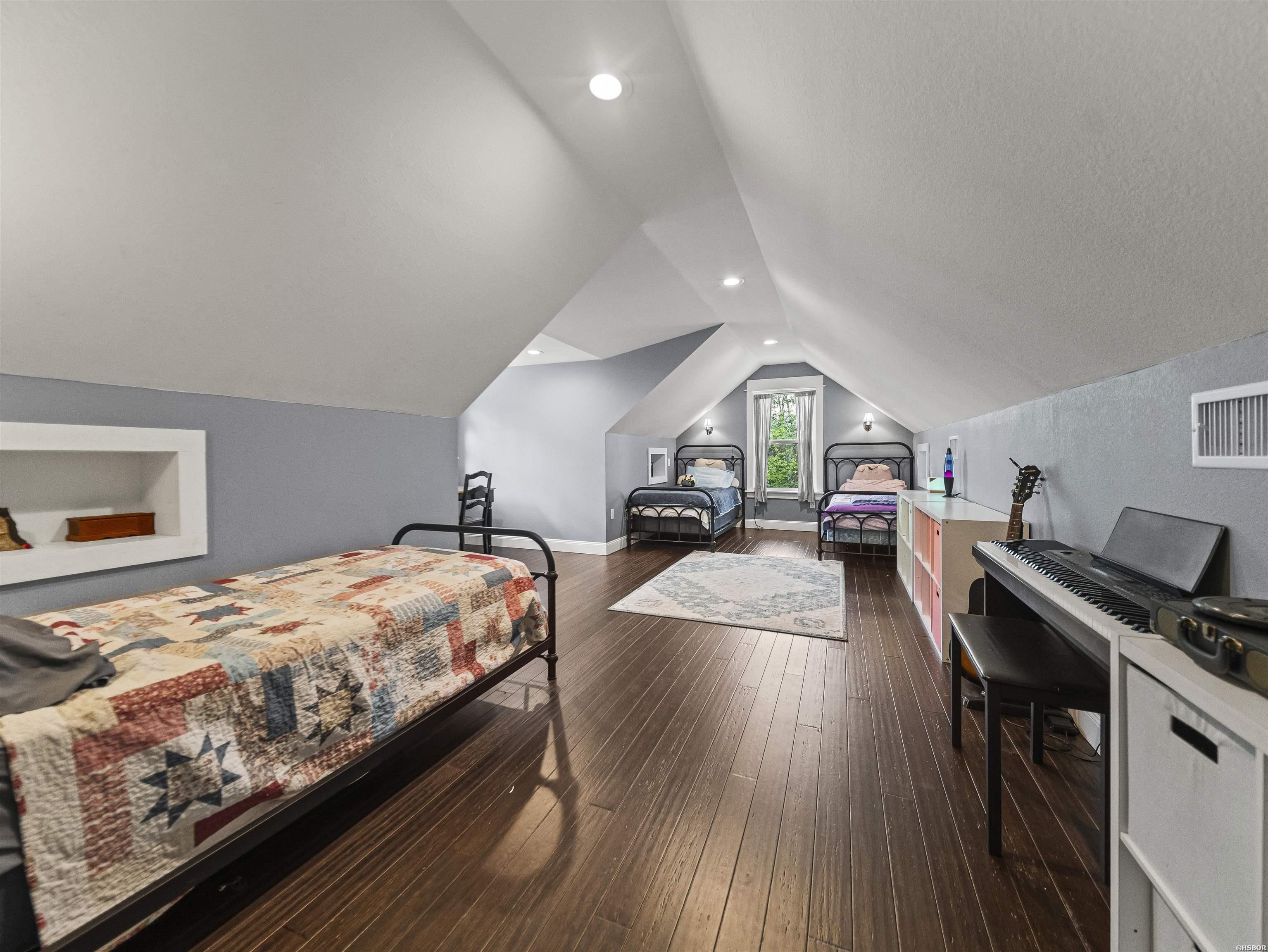 95 THUNDER MOUNTAIN Road