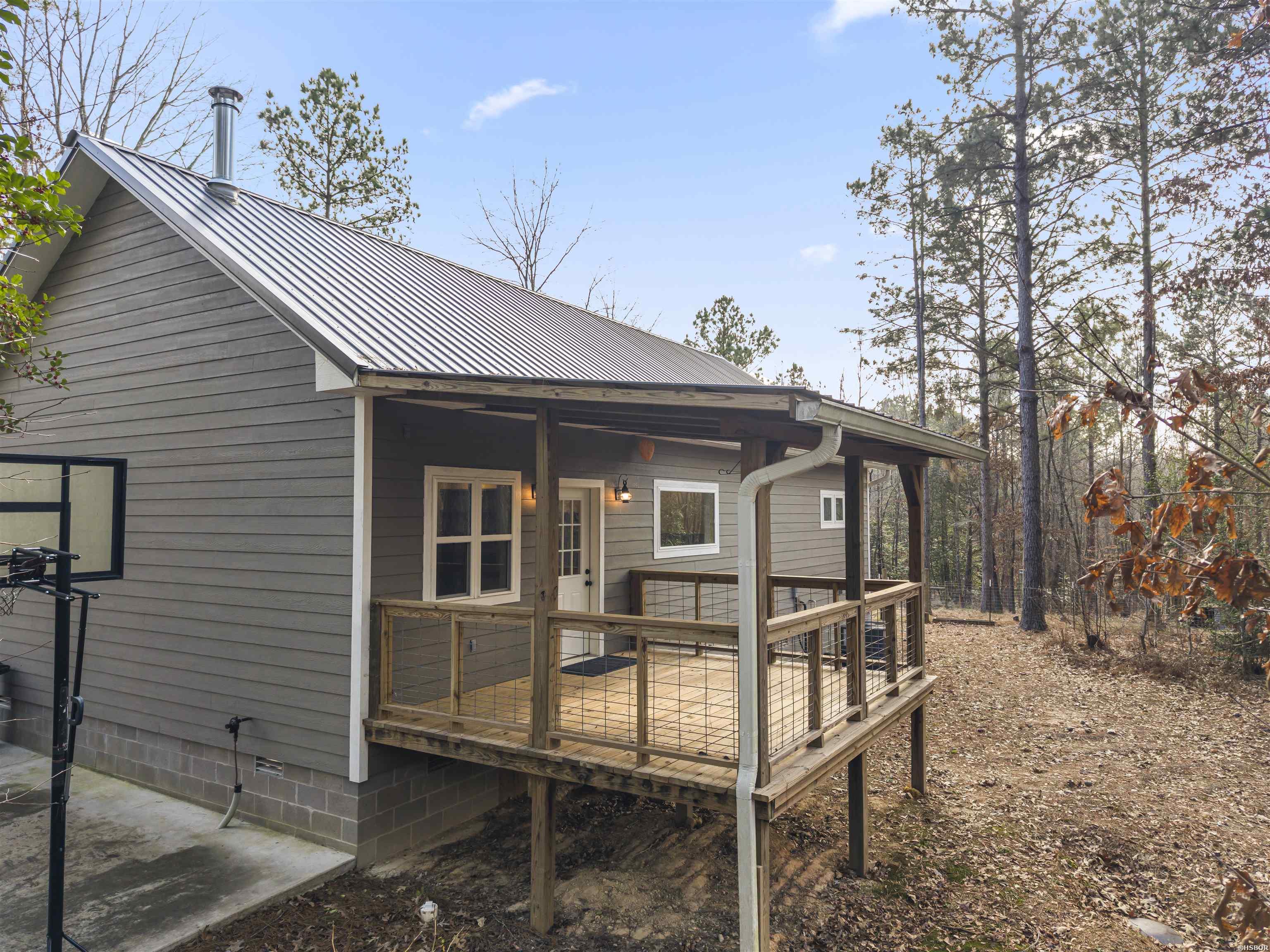 95 THUNDER MOUNTAIN Road