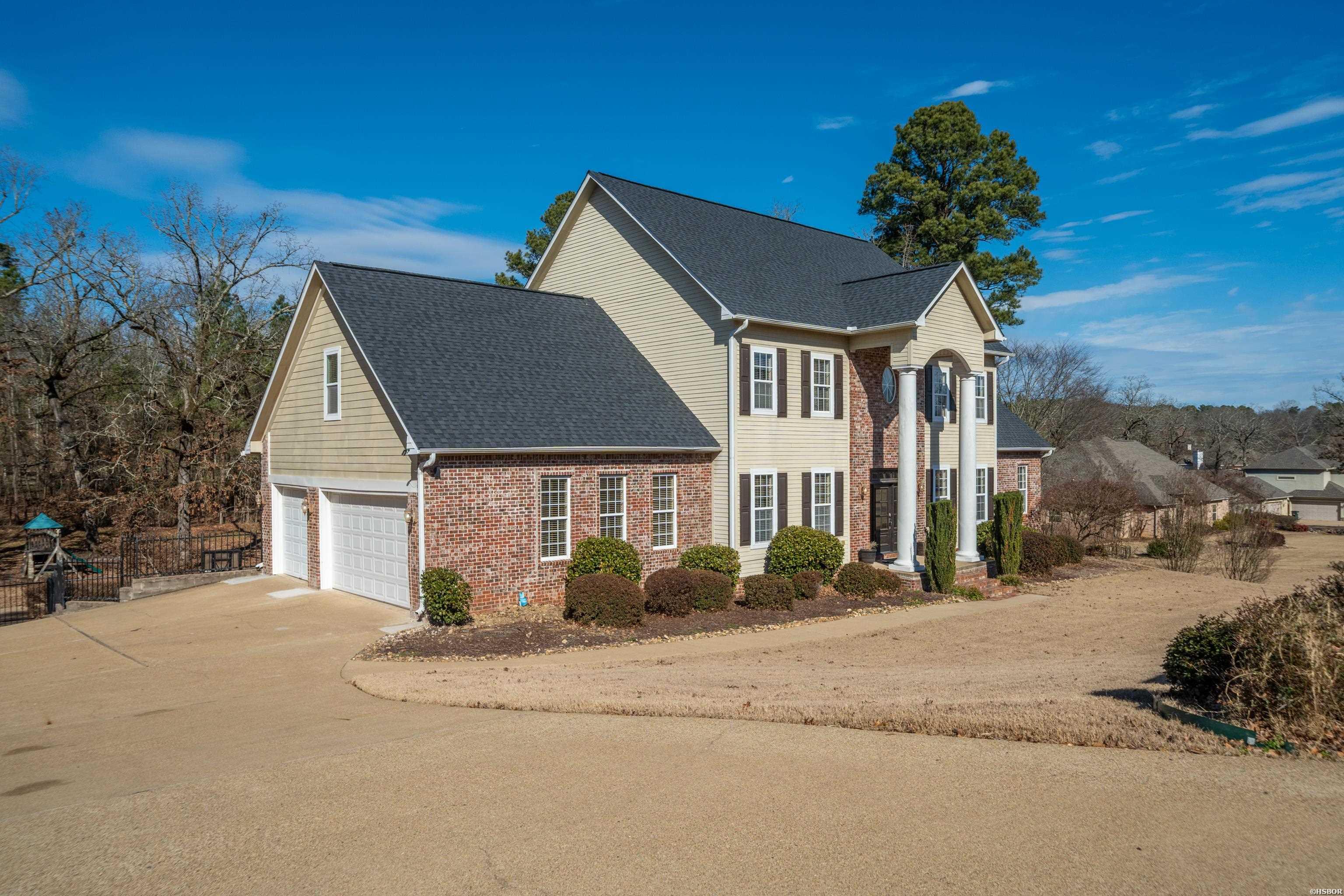 446 QUAIL RIDGE Drive