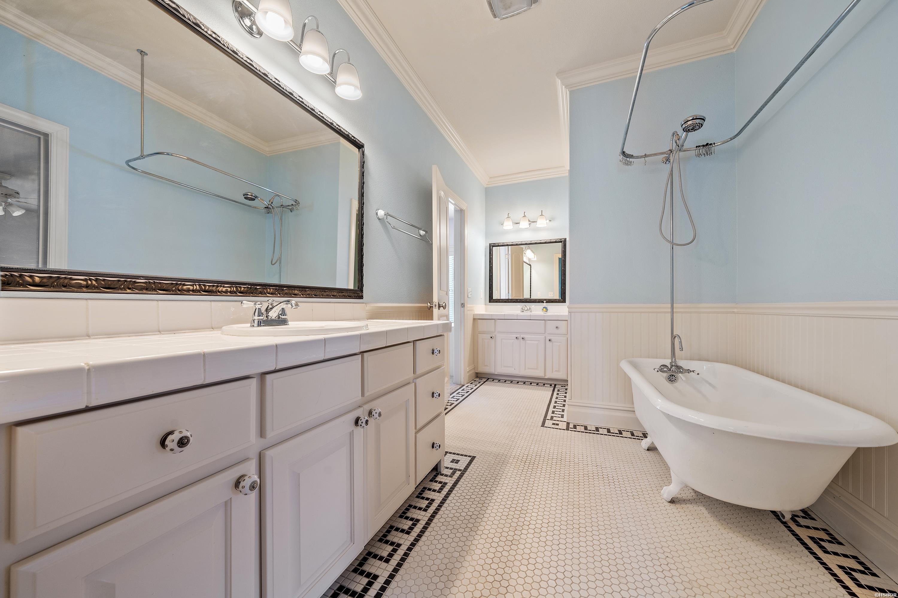 446 QUAIL RIDGE Drive