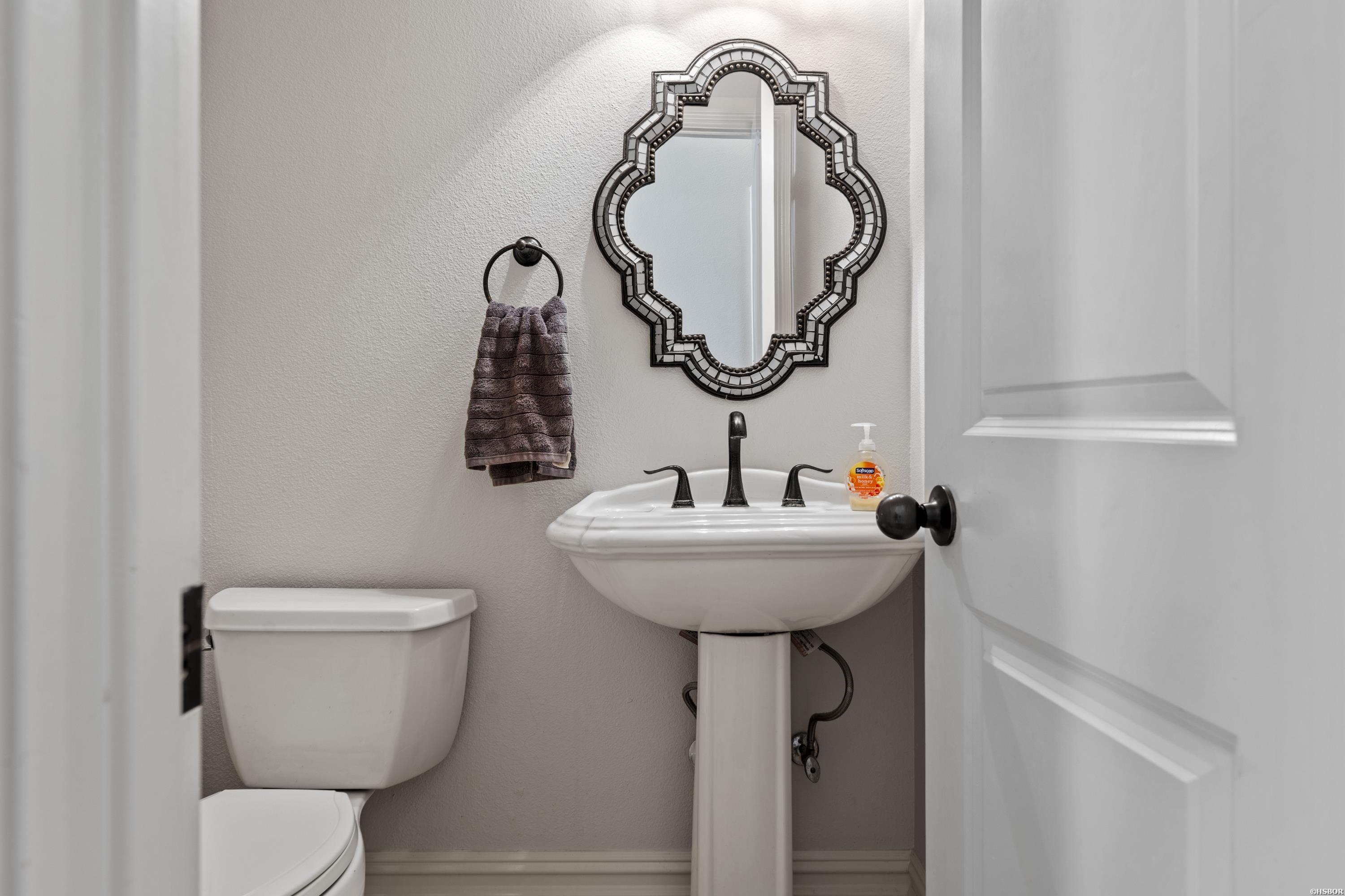 446 QUAIL RIDGE Drive