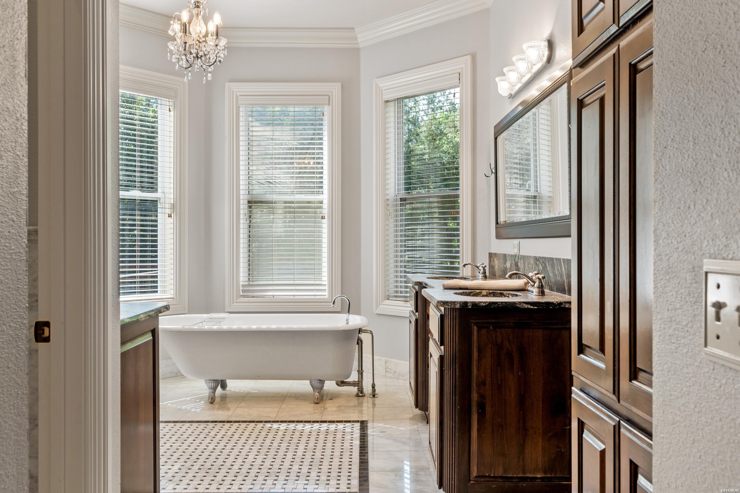 446 QUAIL RIDGE Drive