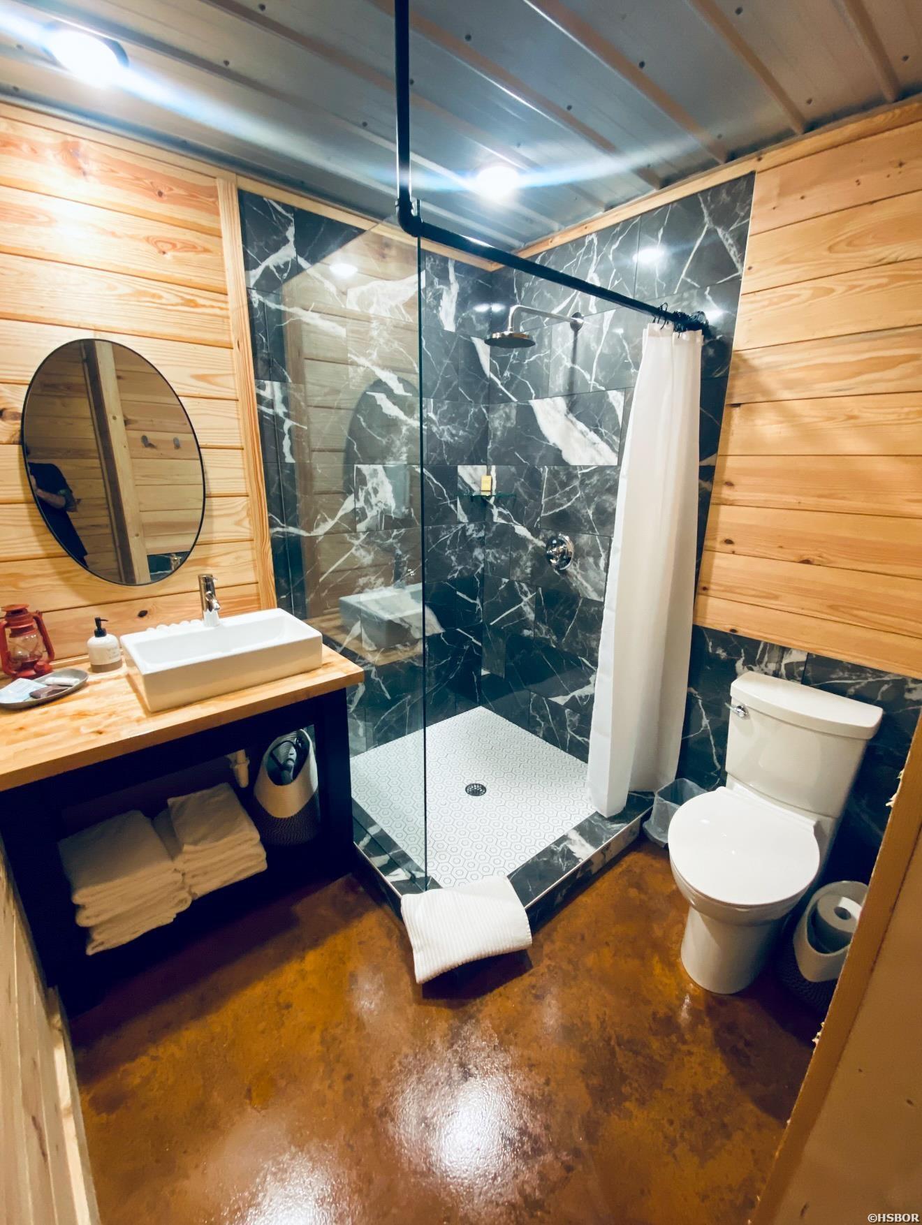 1136 ARLIE MOORE Road