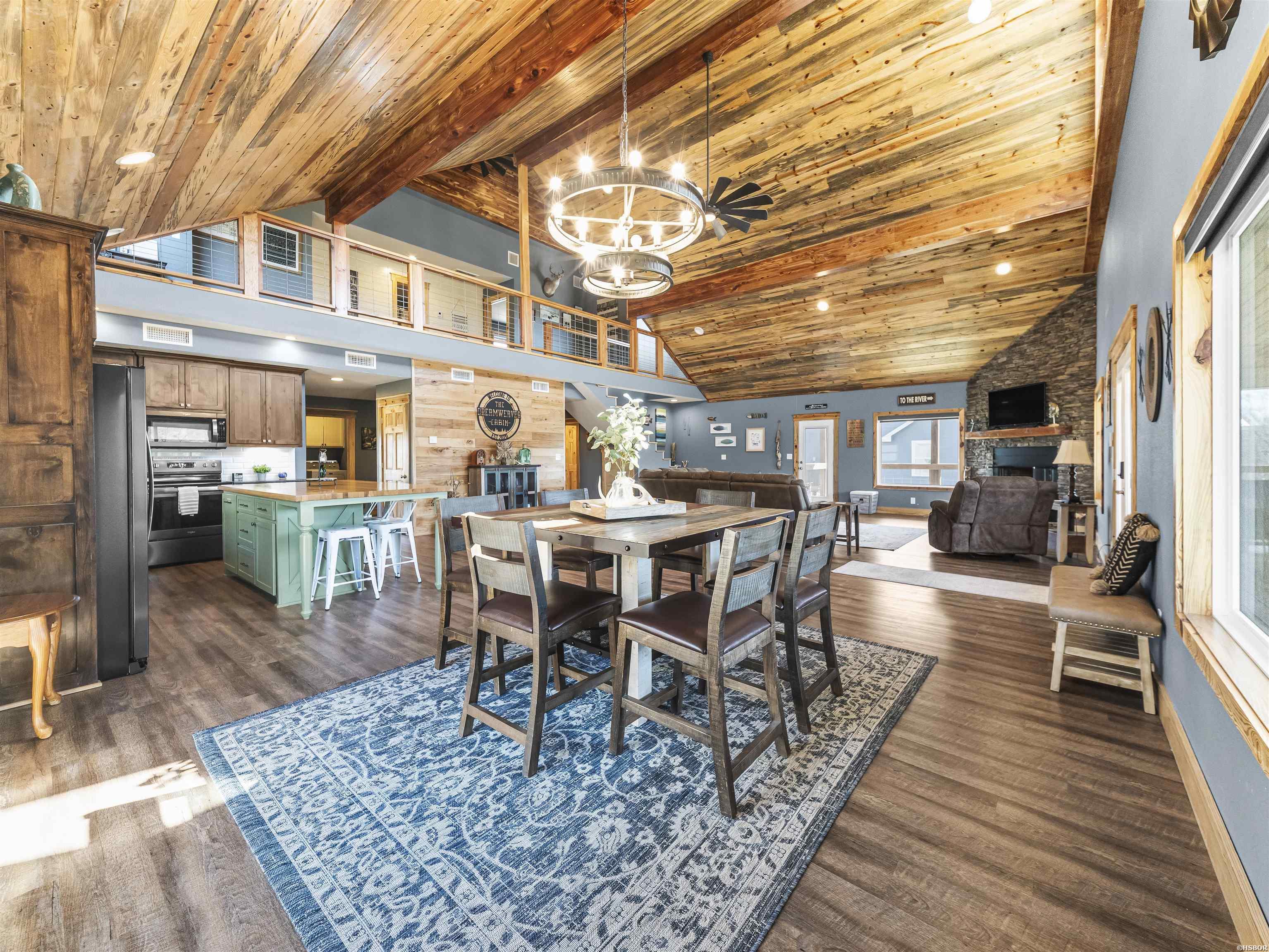 156 SERENITY Loop