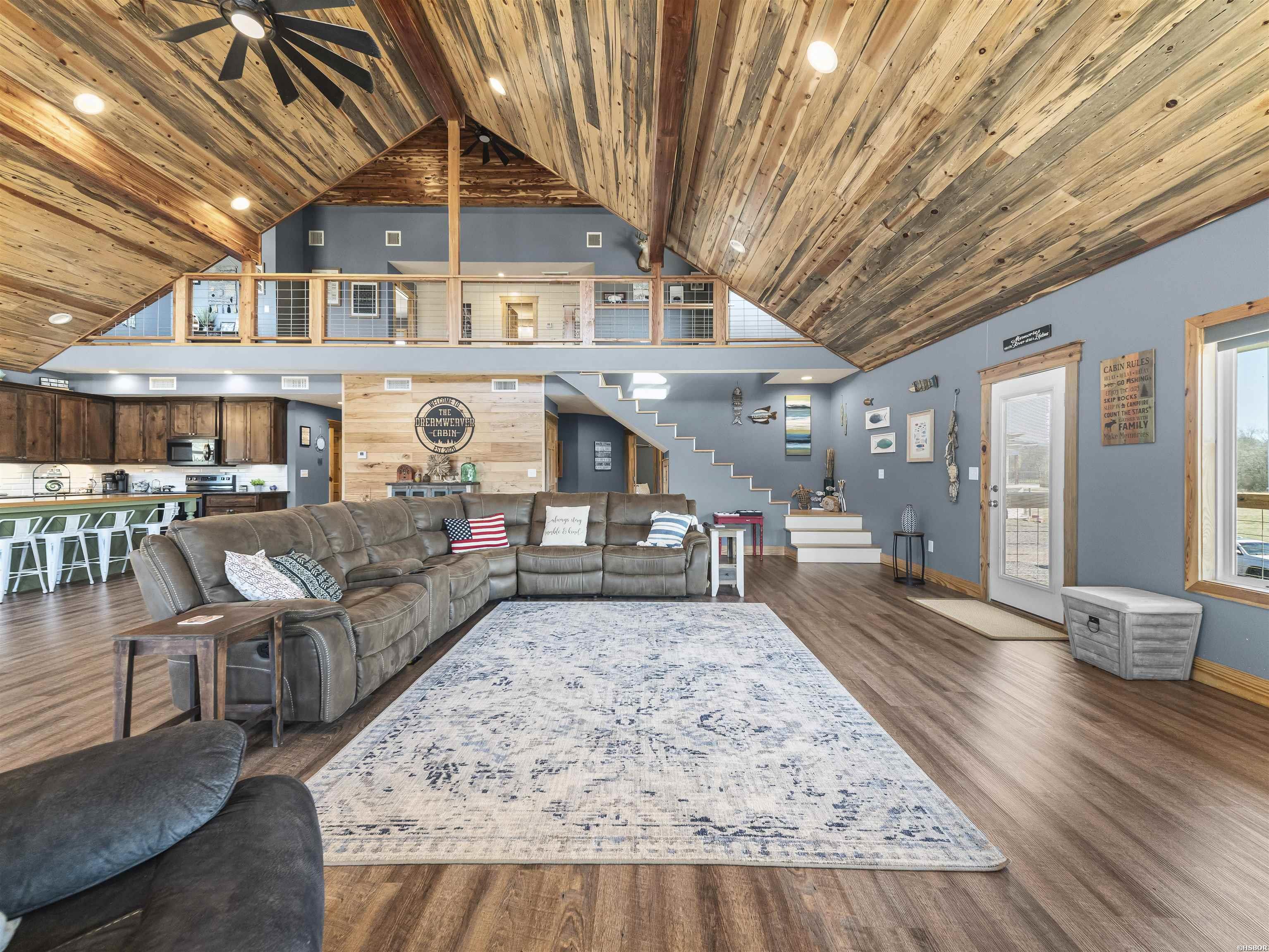156 SERENITY Loop