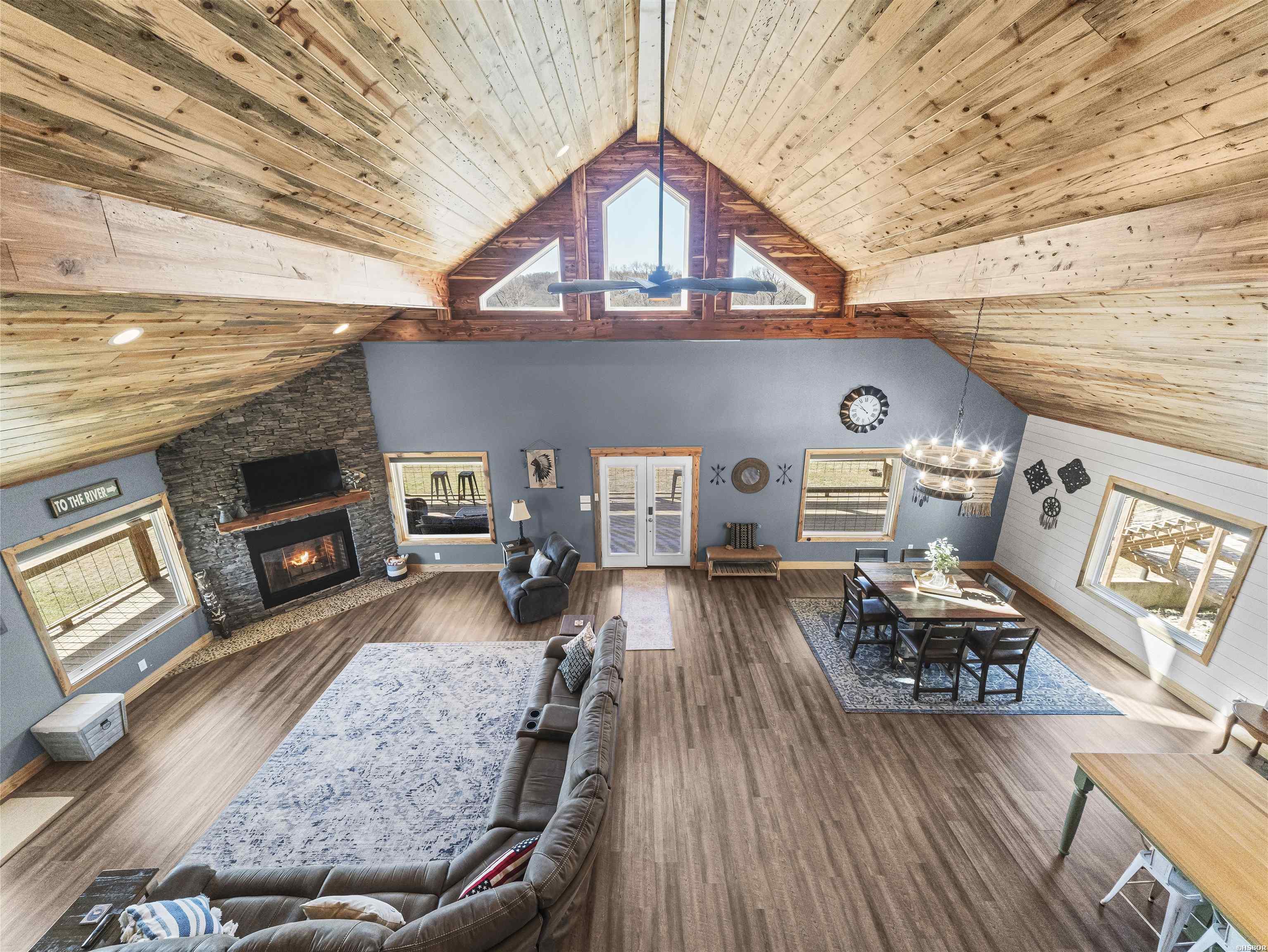 156 SERENITY Loop
