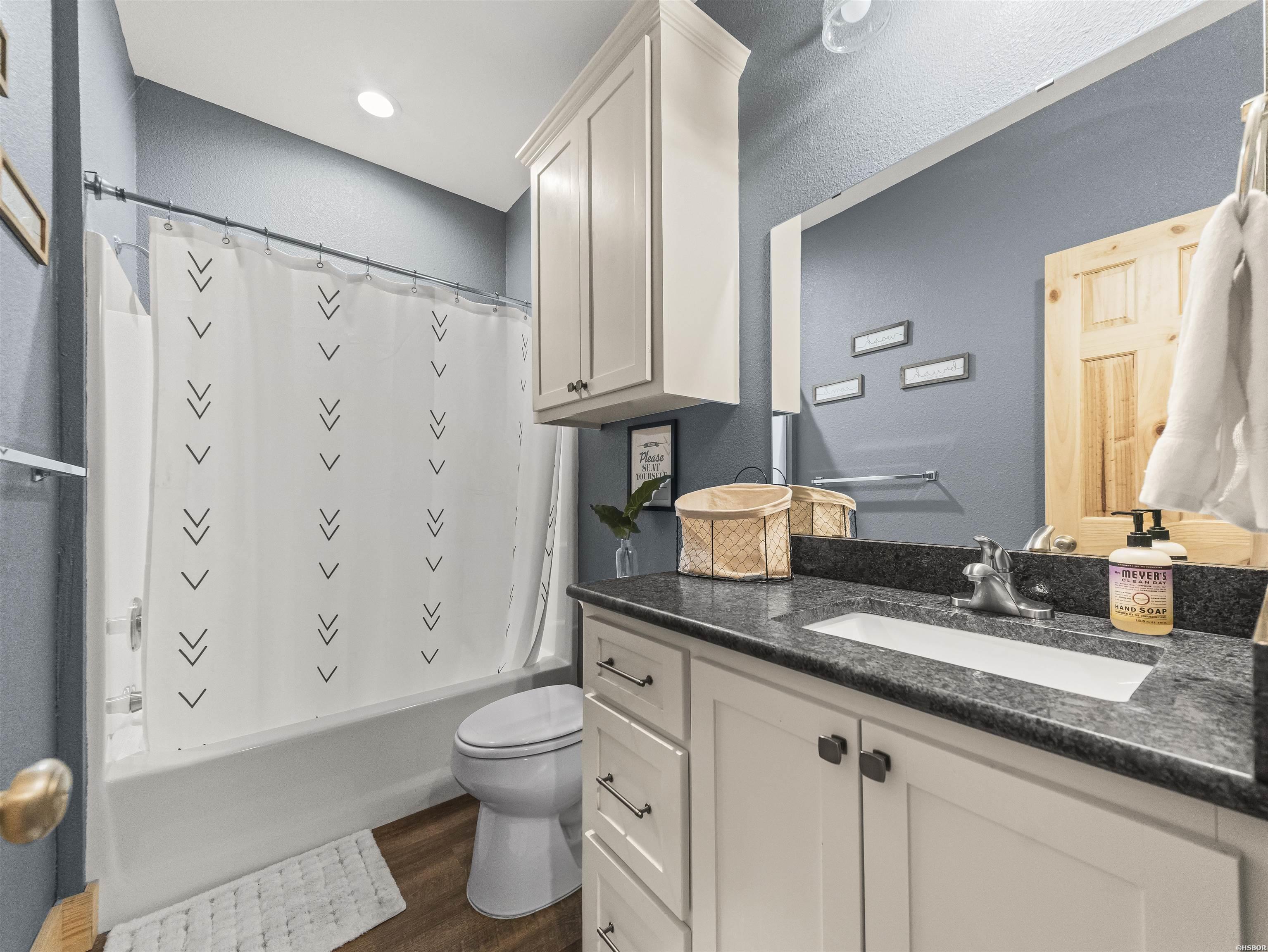 156 SERENITY Loop