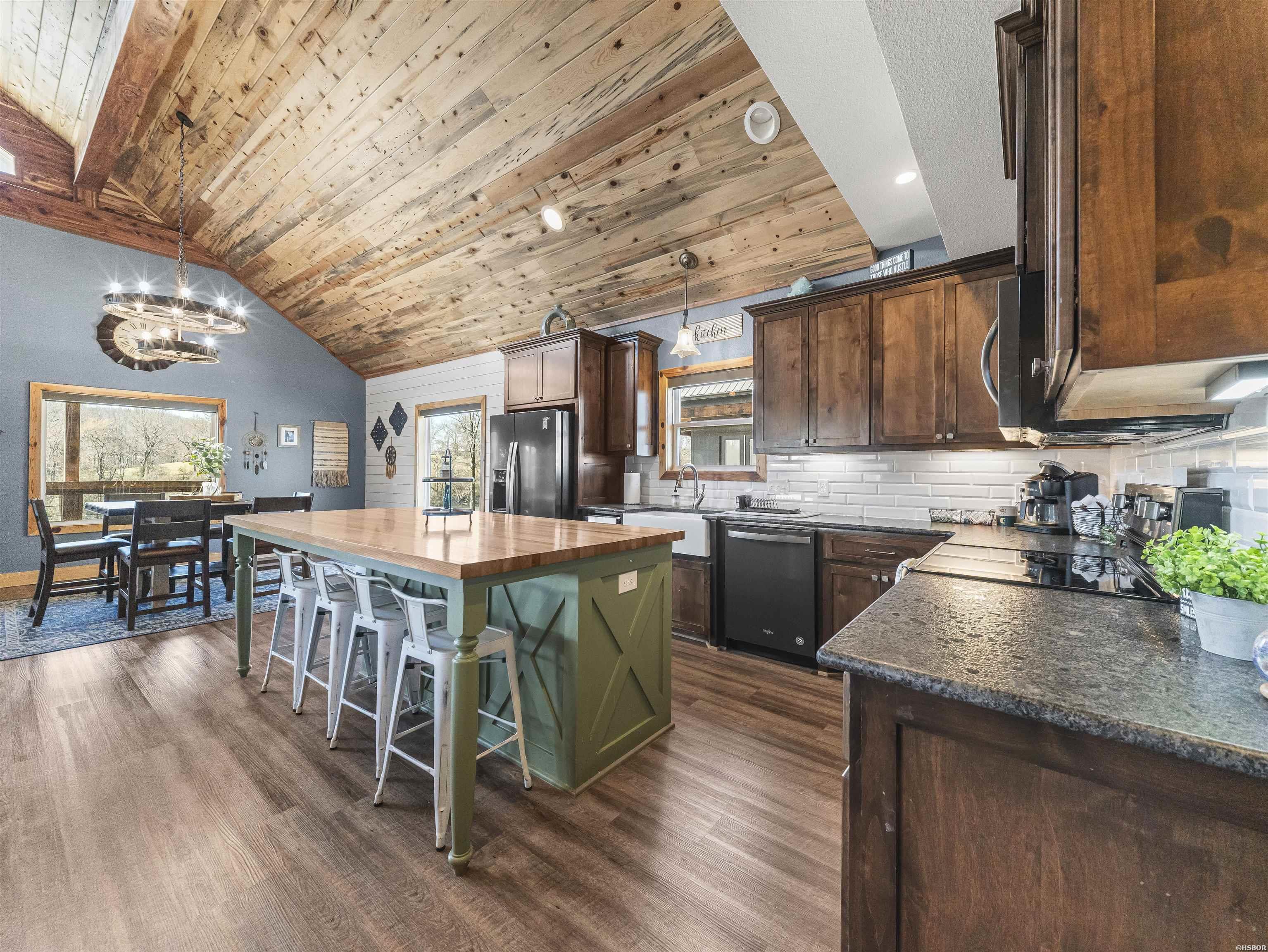 156 SERENITY Loop