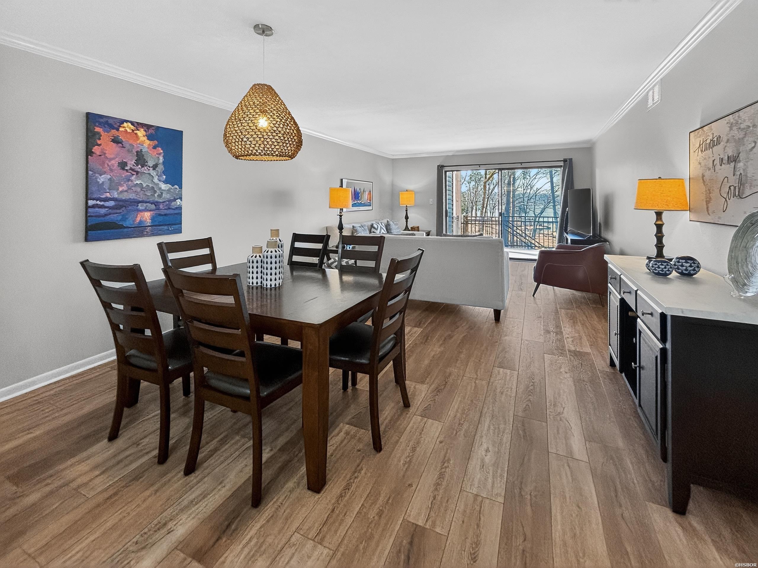 208 DAFFODIL Street Unit: B-1