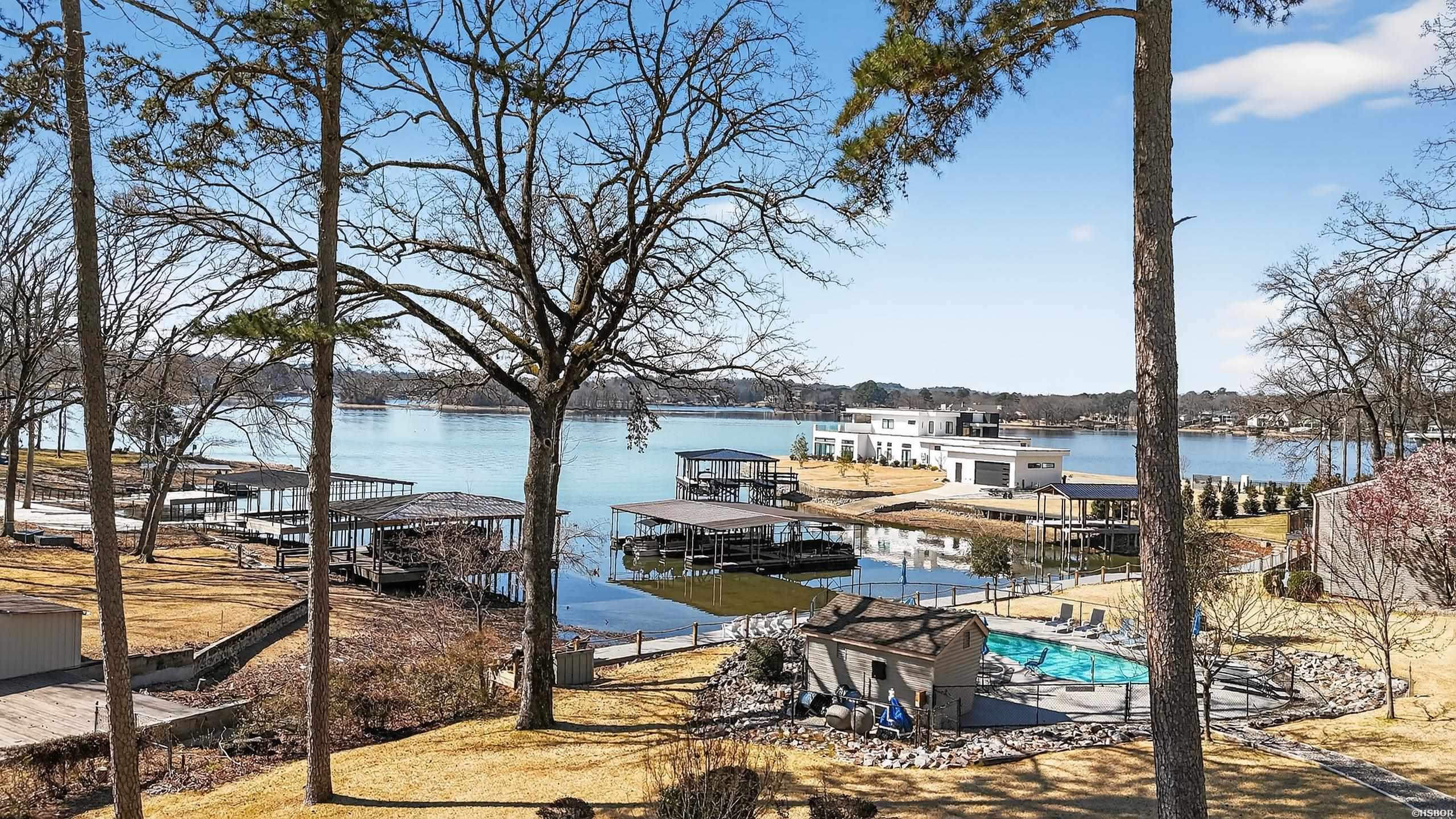 208 DAFFODIL Street Unit: B-1