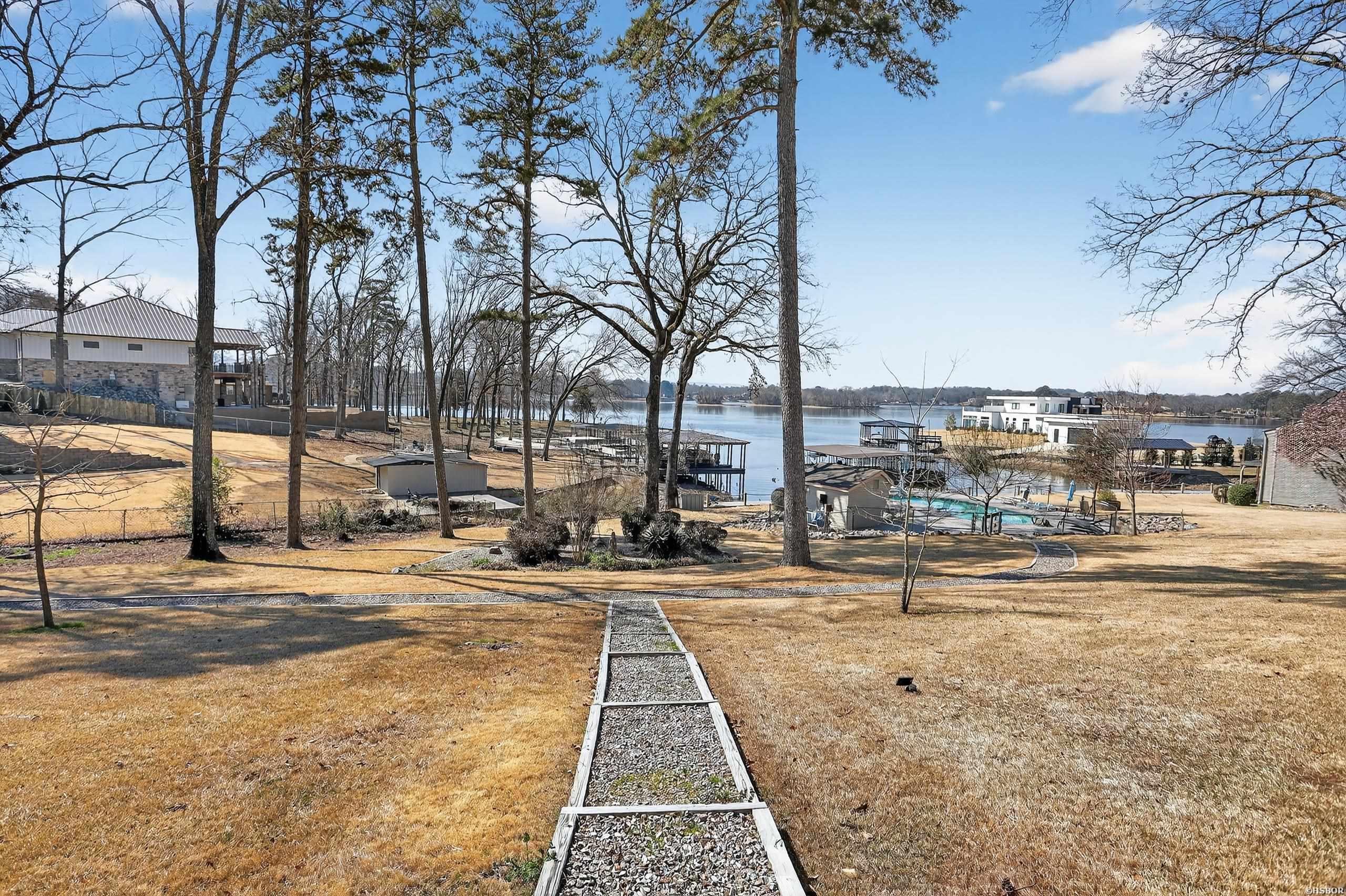 208 DAFFODIL Street Unit: B-1