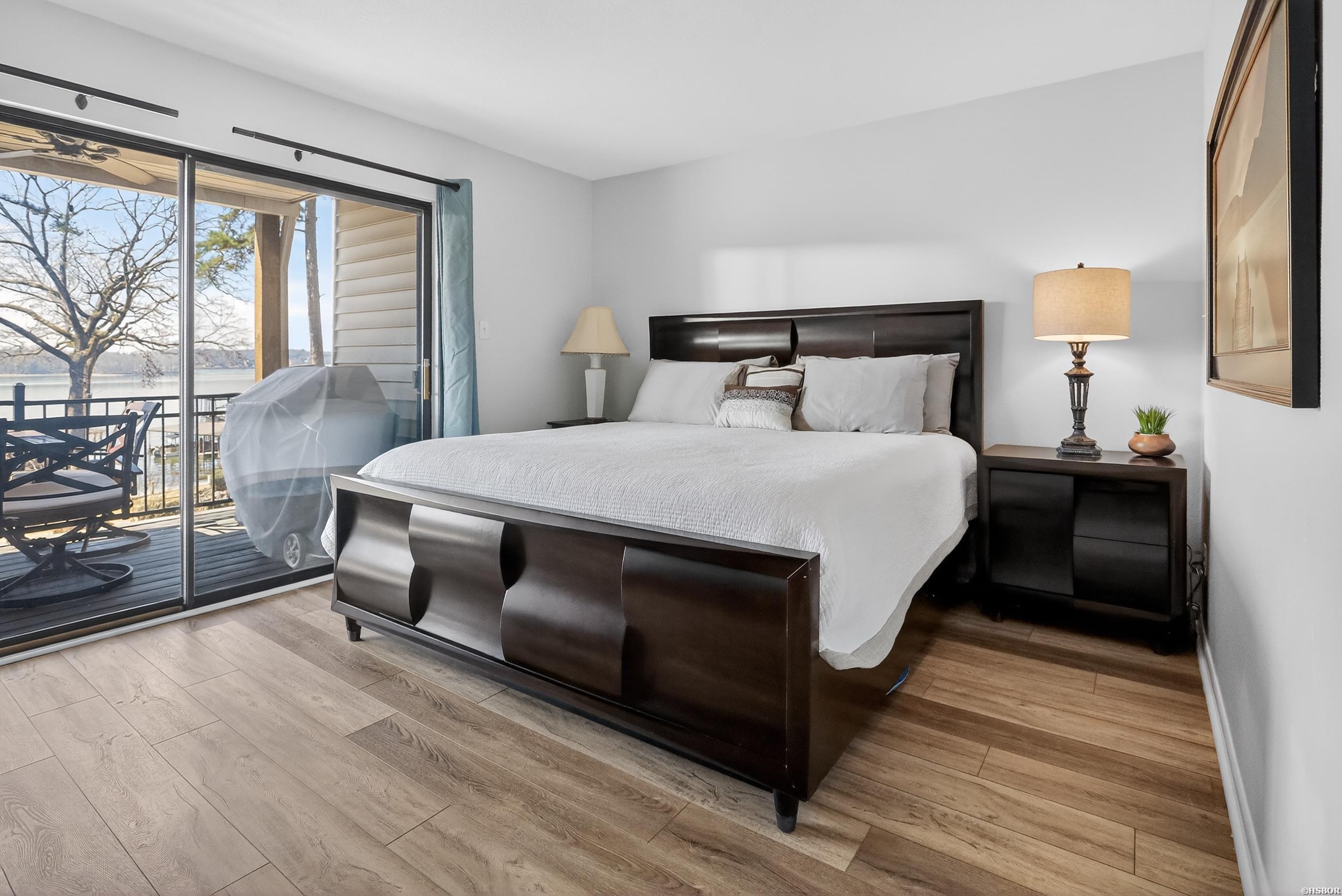 208 DAFFODIL Street Unit: B-1