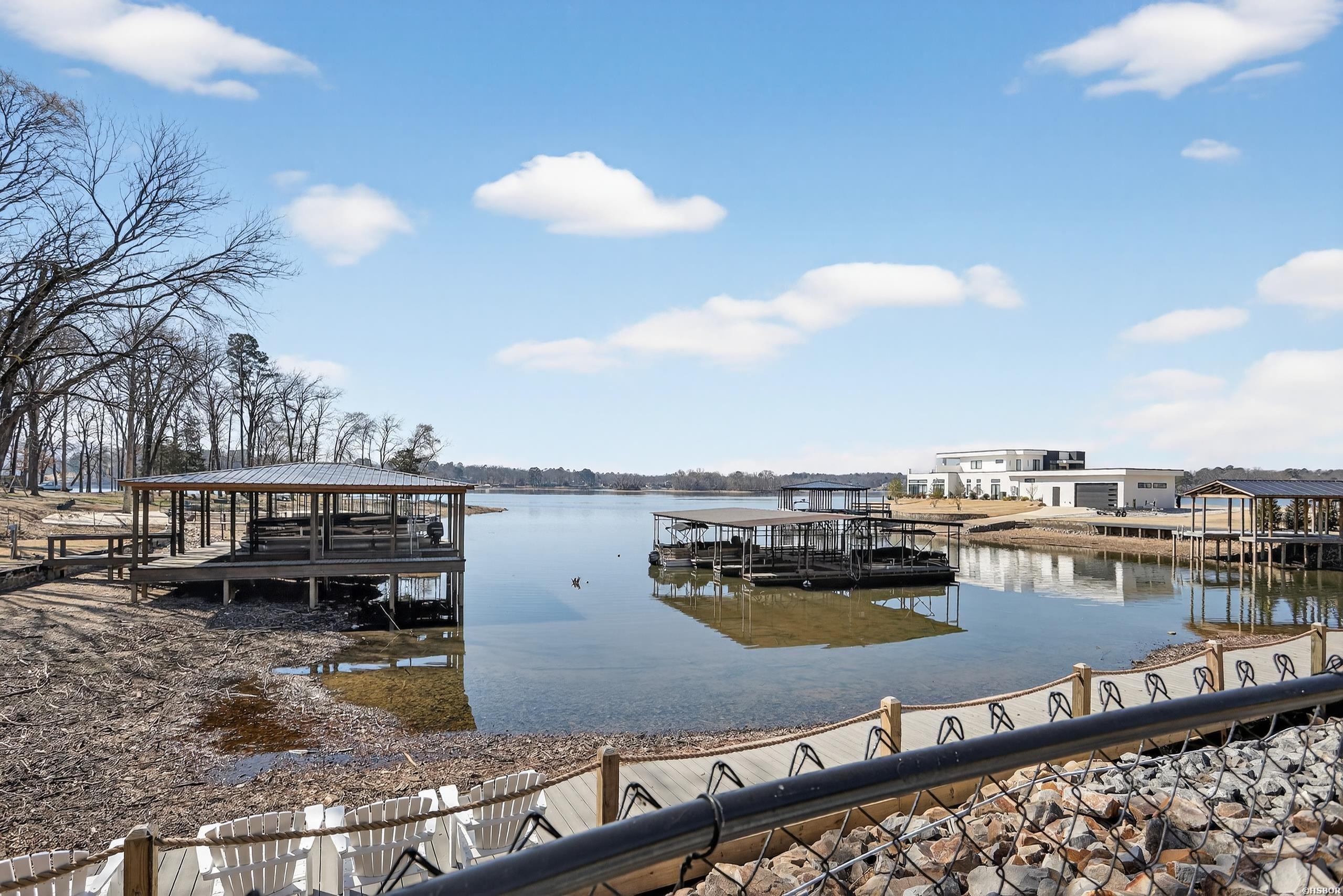 208 DAFFODIL Street Unit: B-1