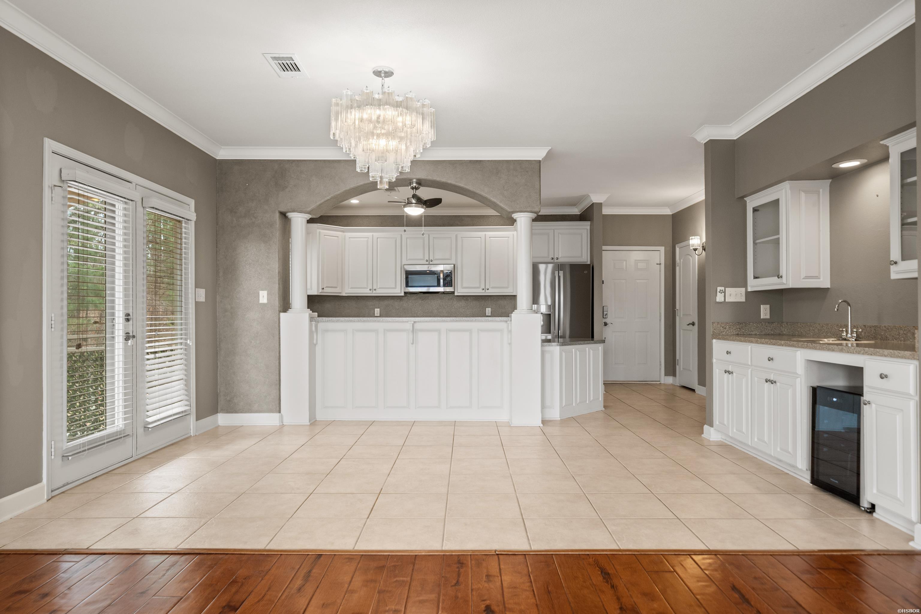 518 AMITY Road Unit: I6