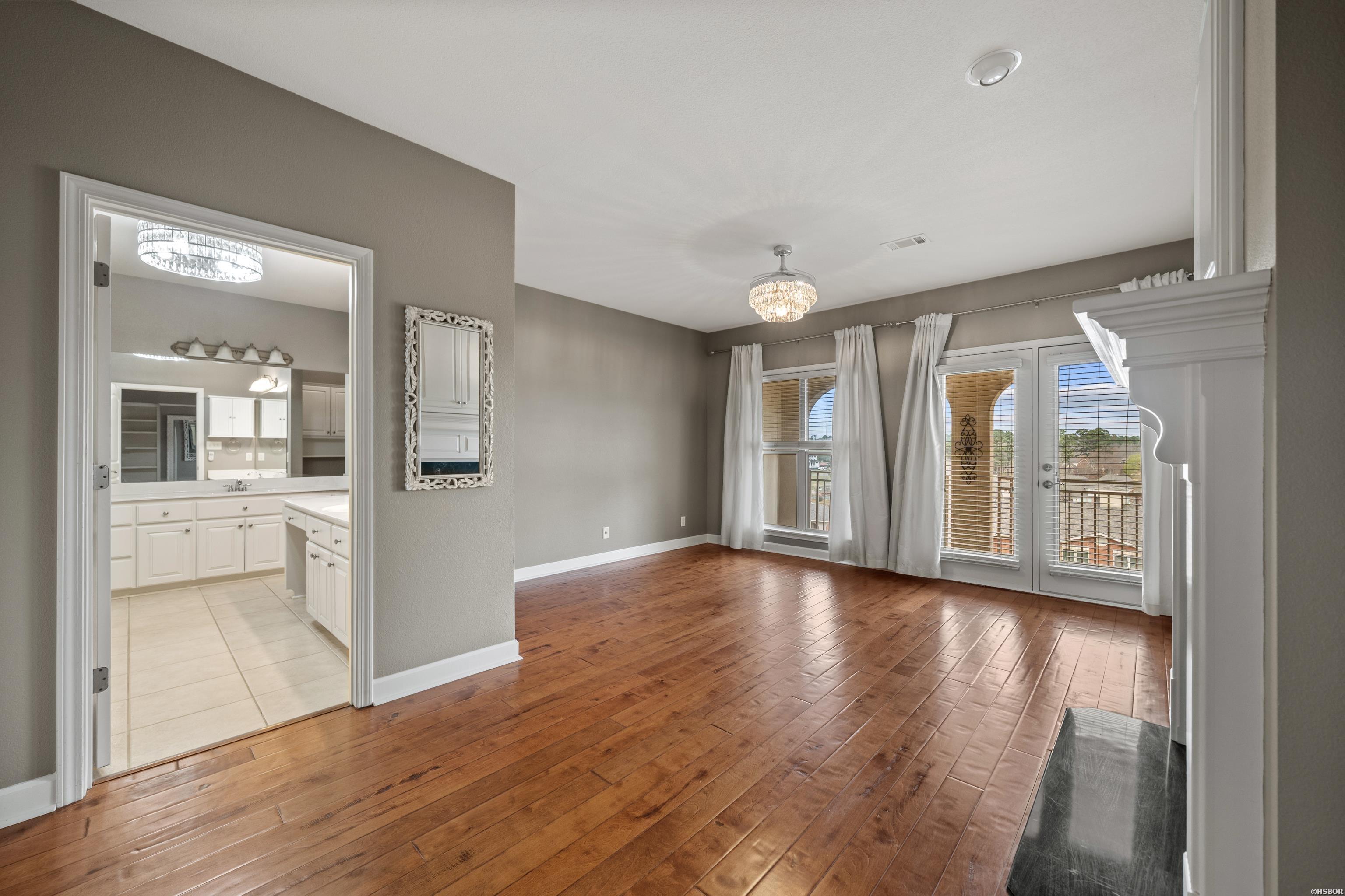 518 AMITY Road Unit: I6