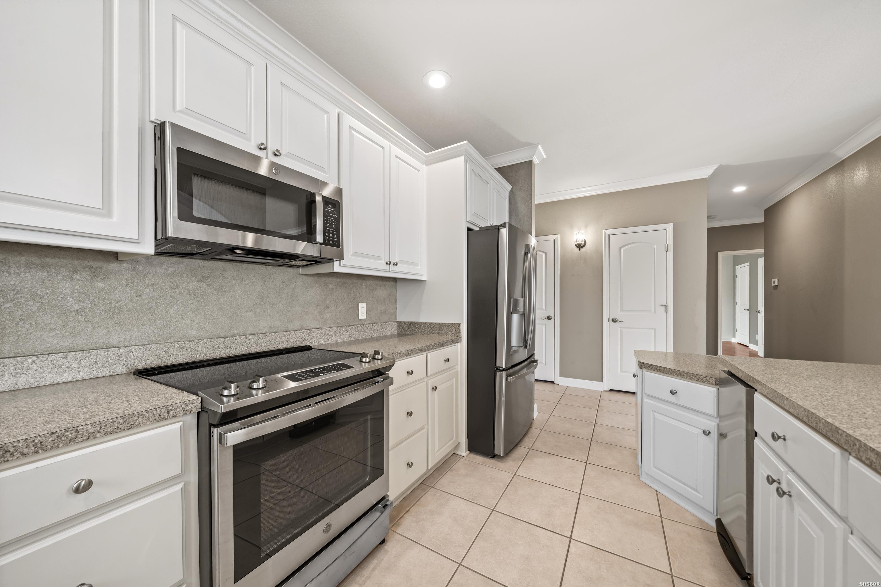 518 AMITY Road Unit: I6