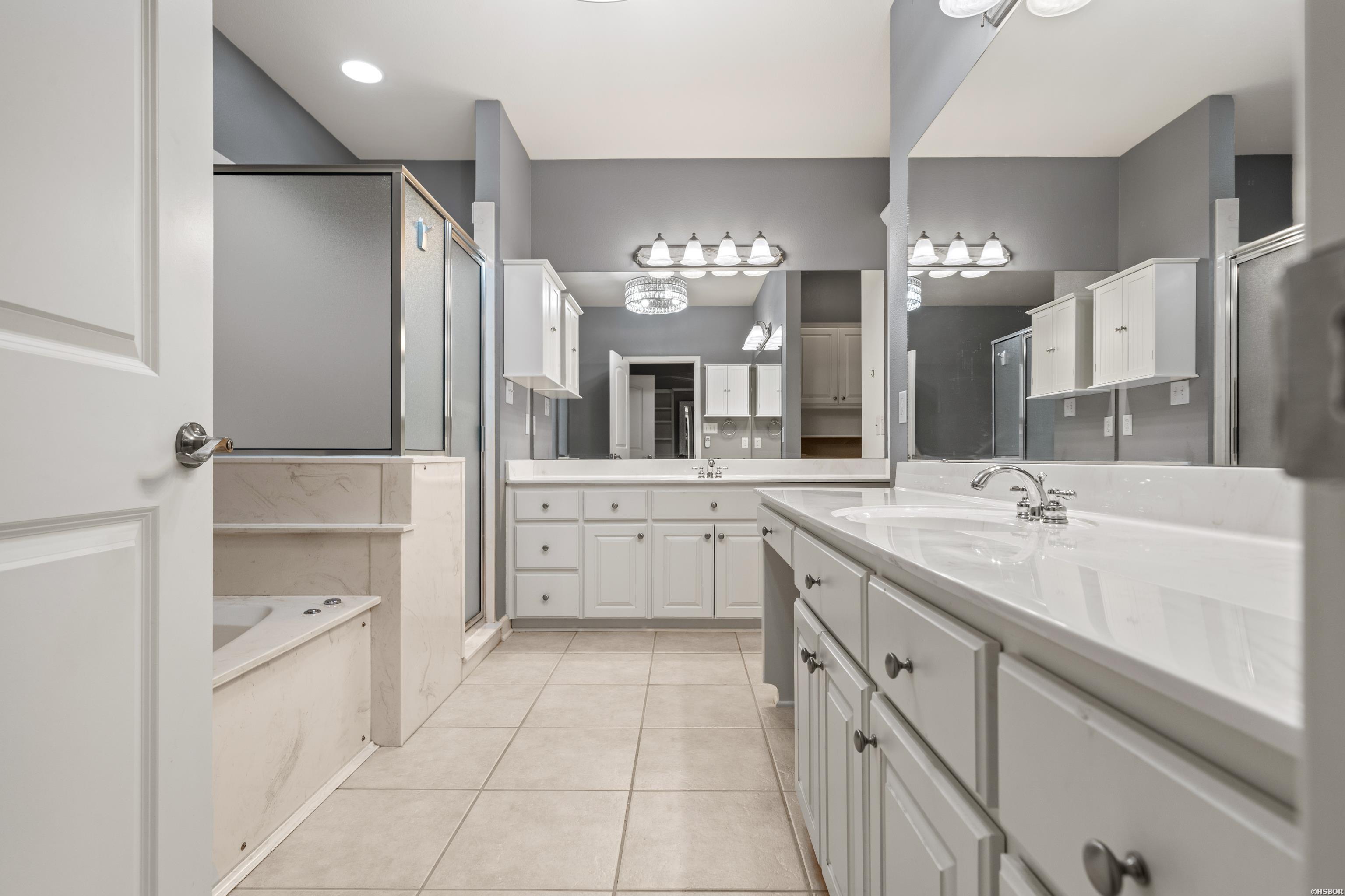 518 AMITY Road Unit: I6