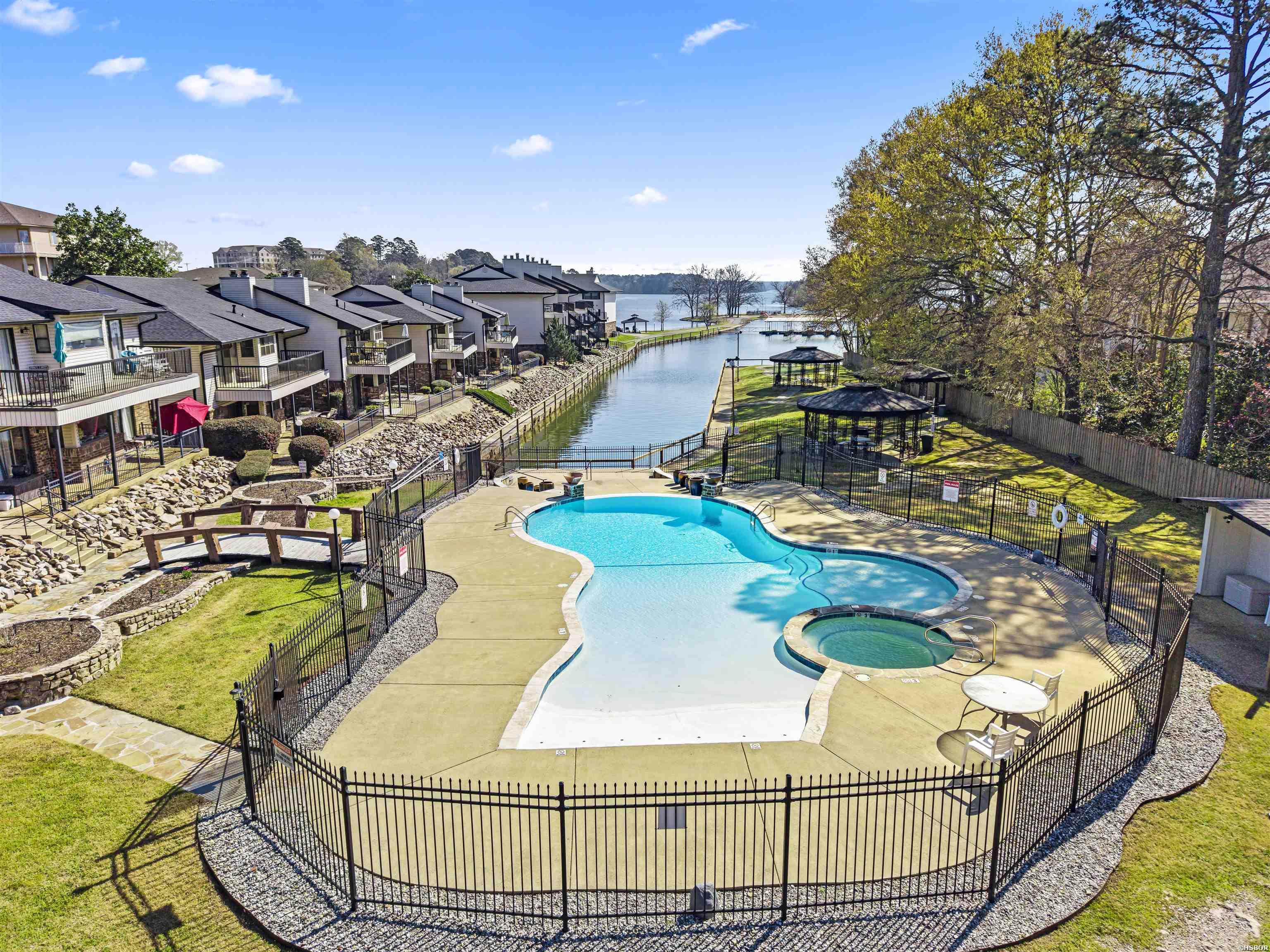 5371 CENTRAL Avenue Unit: 6F