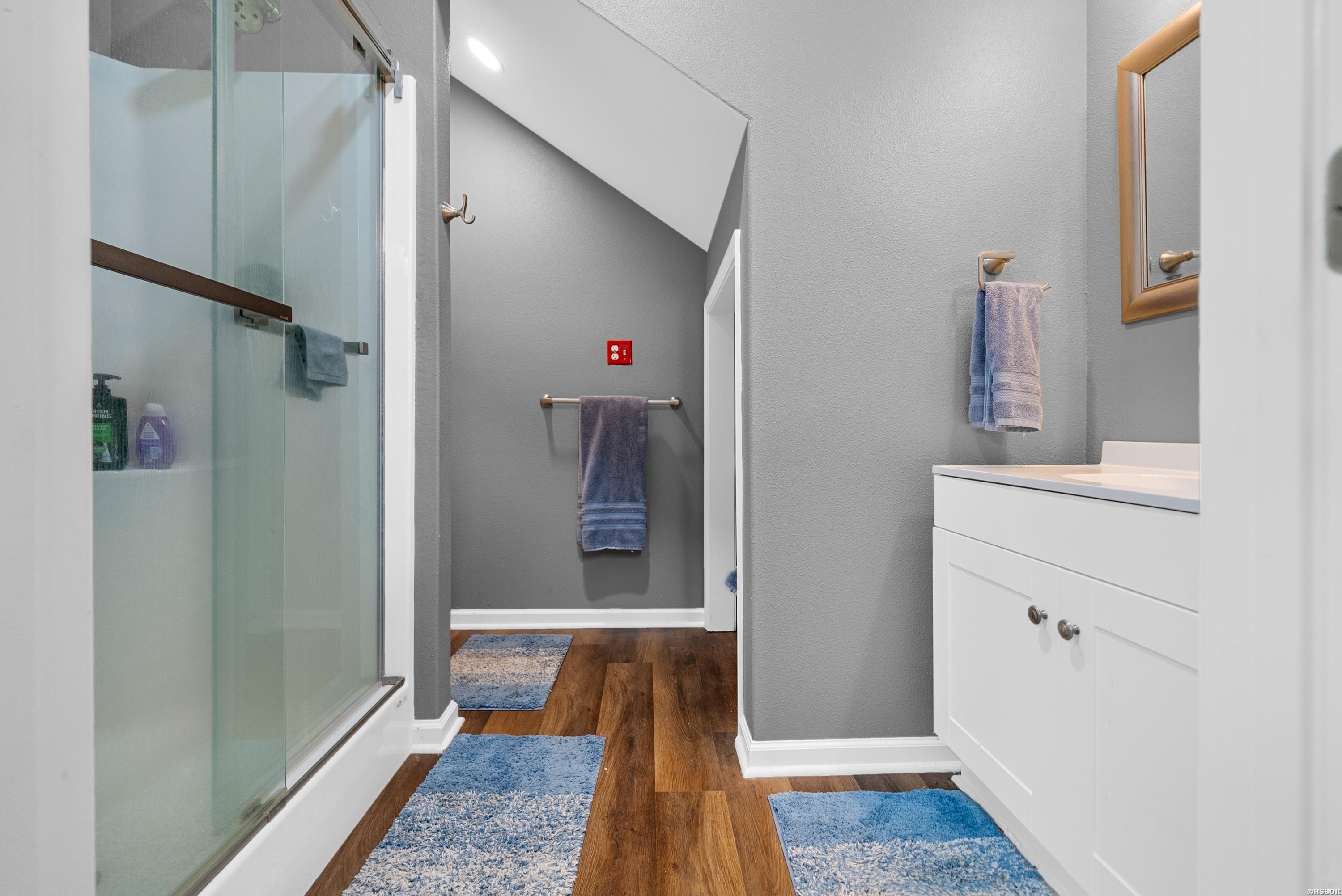 110 SILVERWOOD Terrace