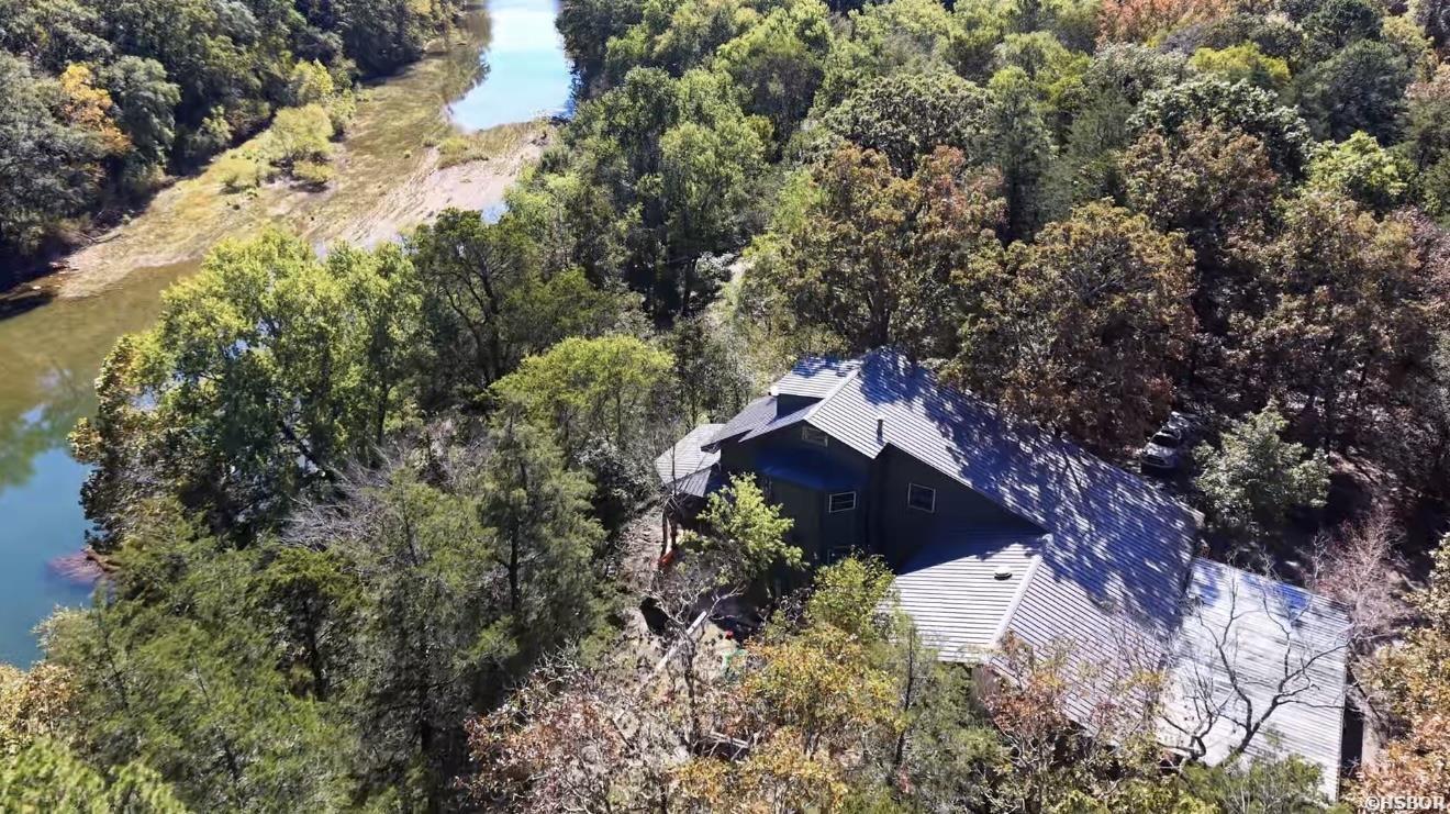 122 OUACHITA RIVER HAVEN Road