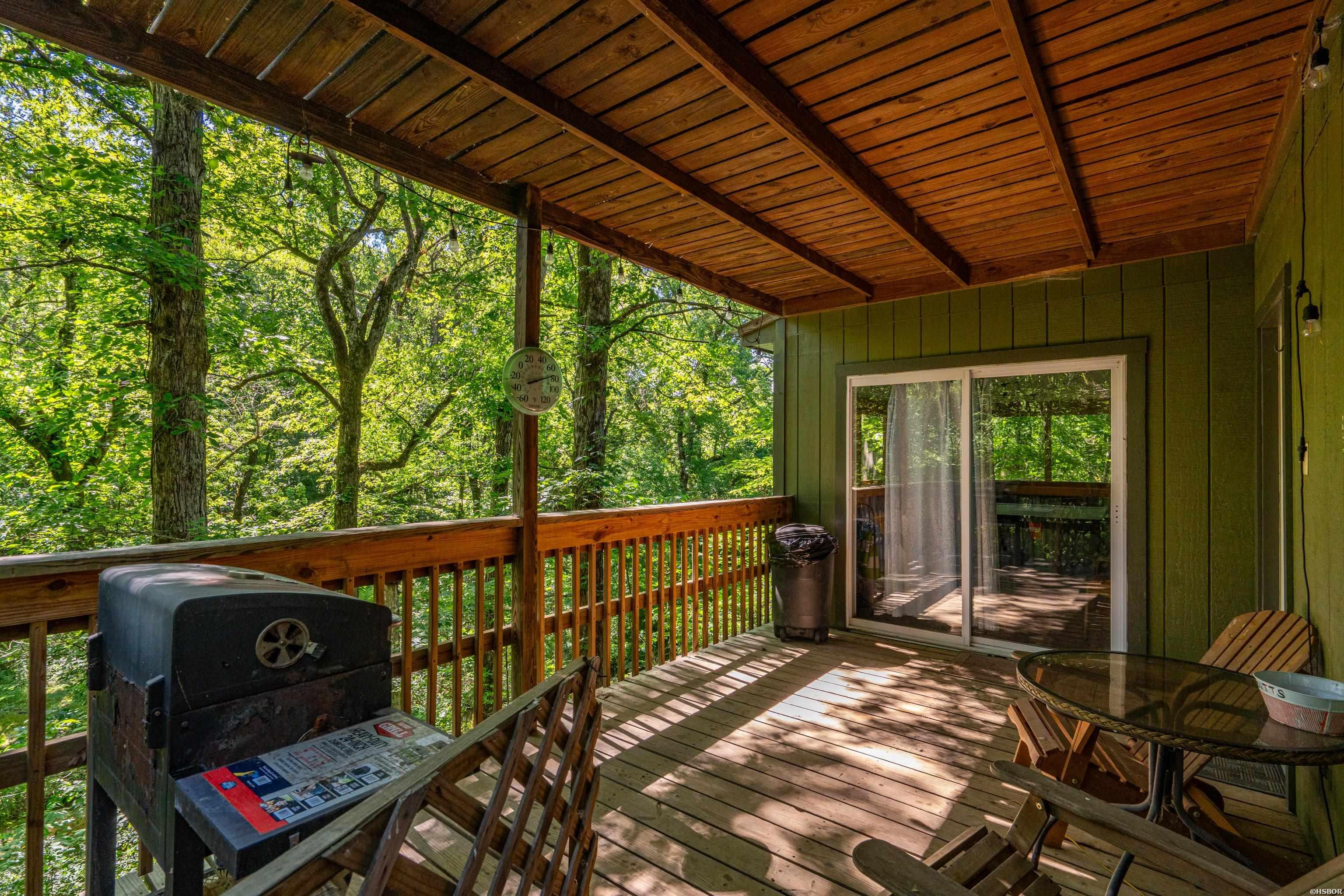 122 OUACHITA RIVER HAVEN Road