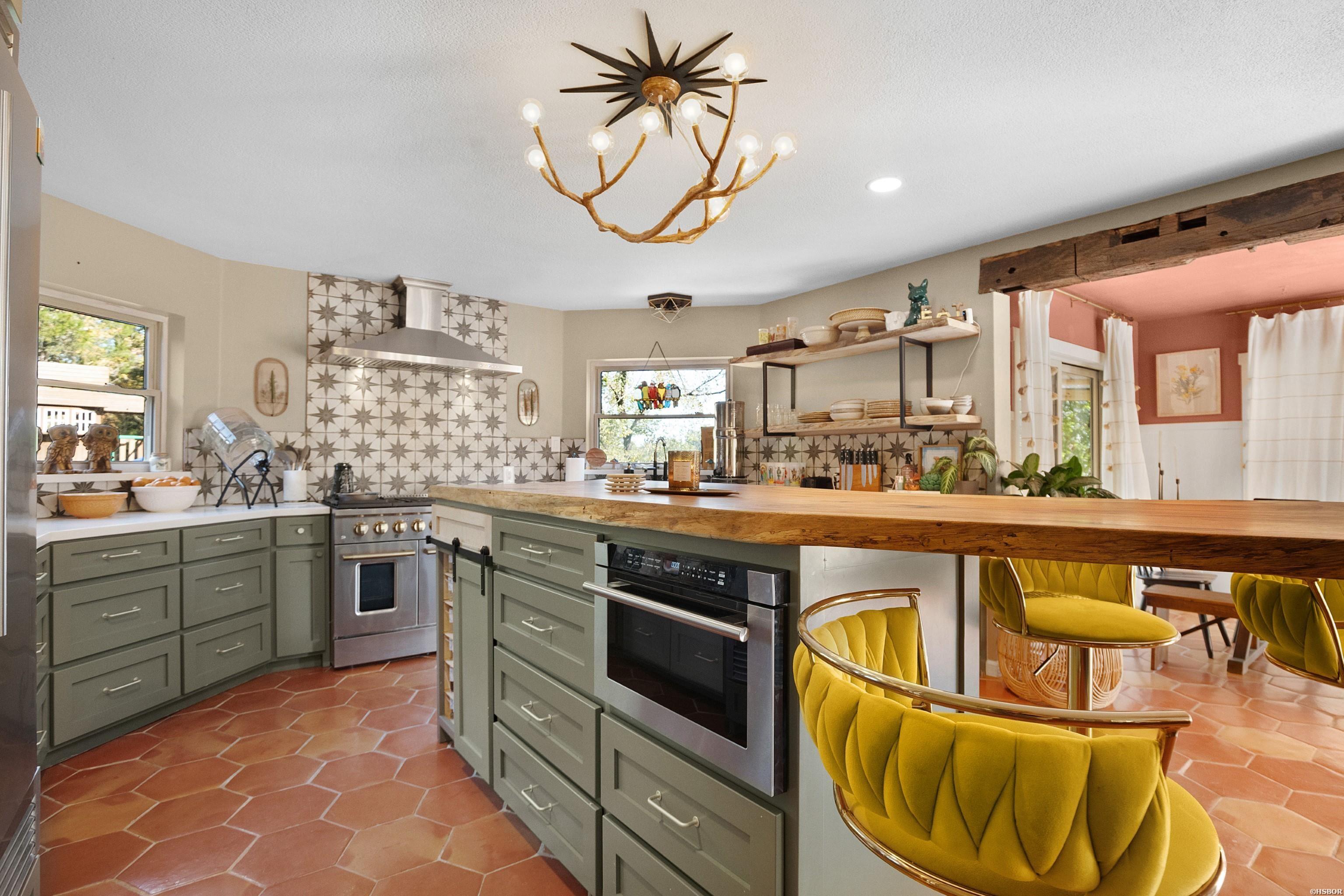 122 OUACHITA RIVER HAVEN Road