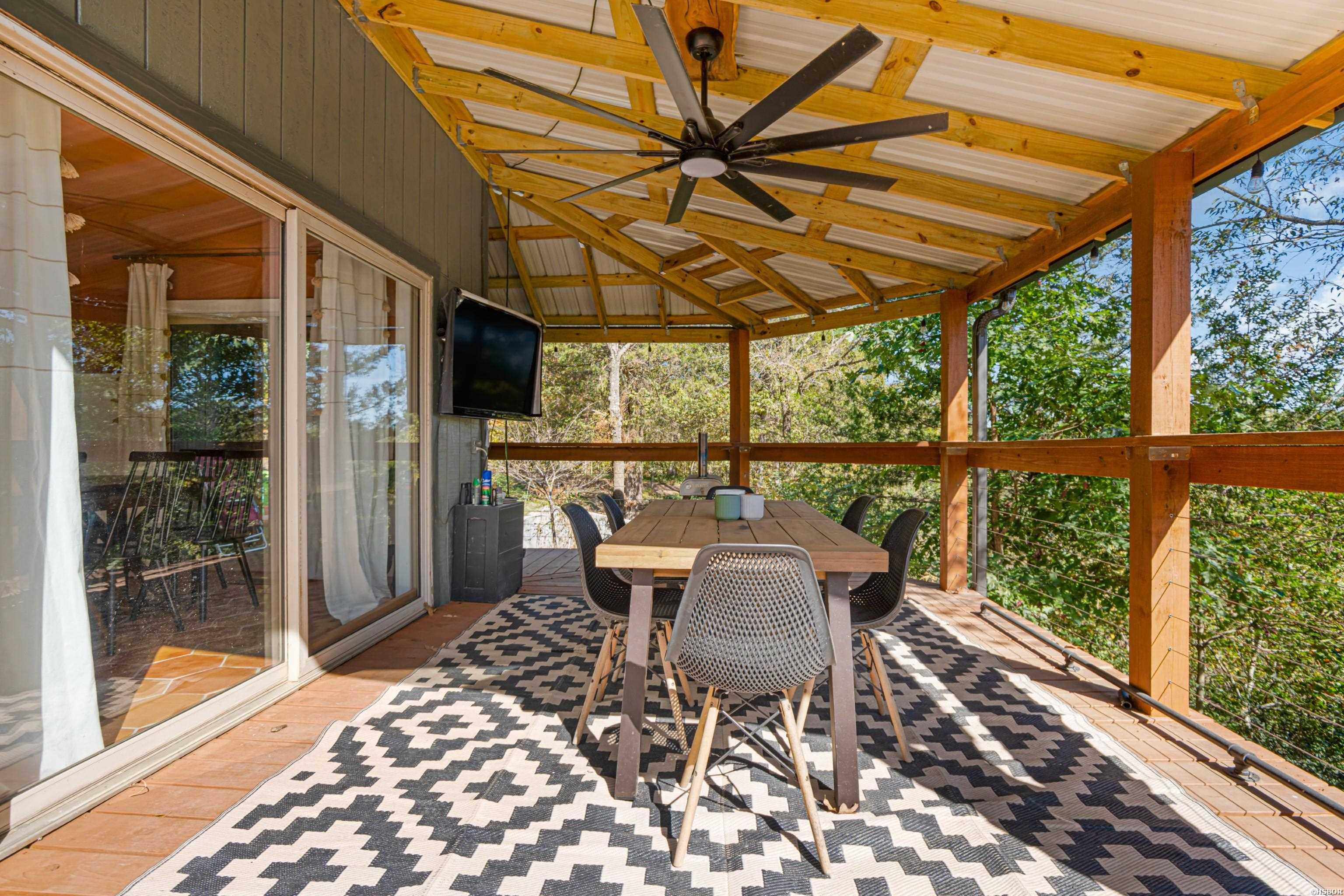 122 OUACHITA RIVER HAVEN Road