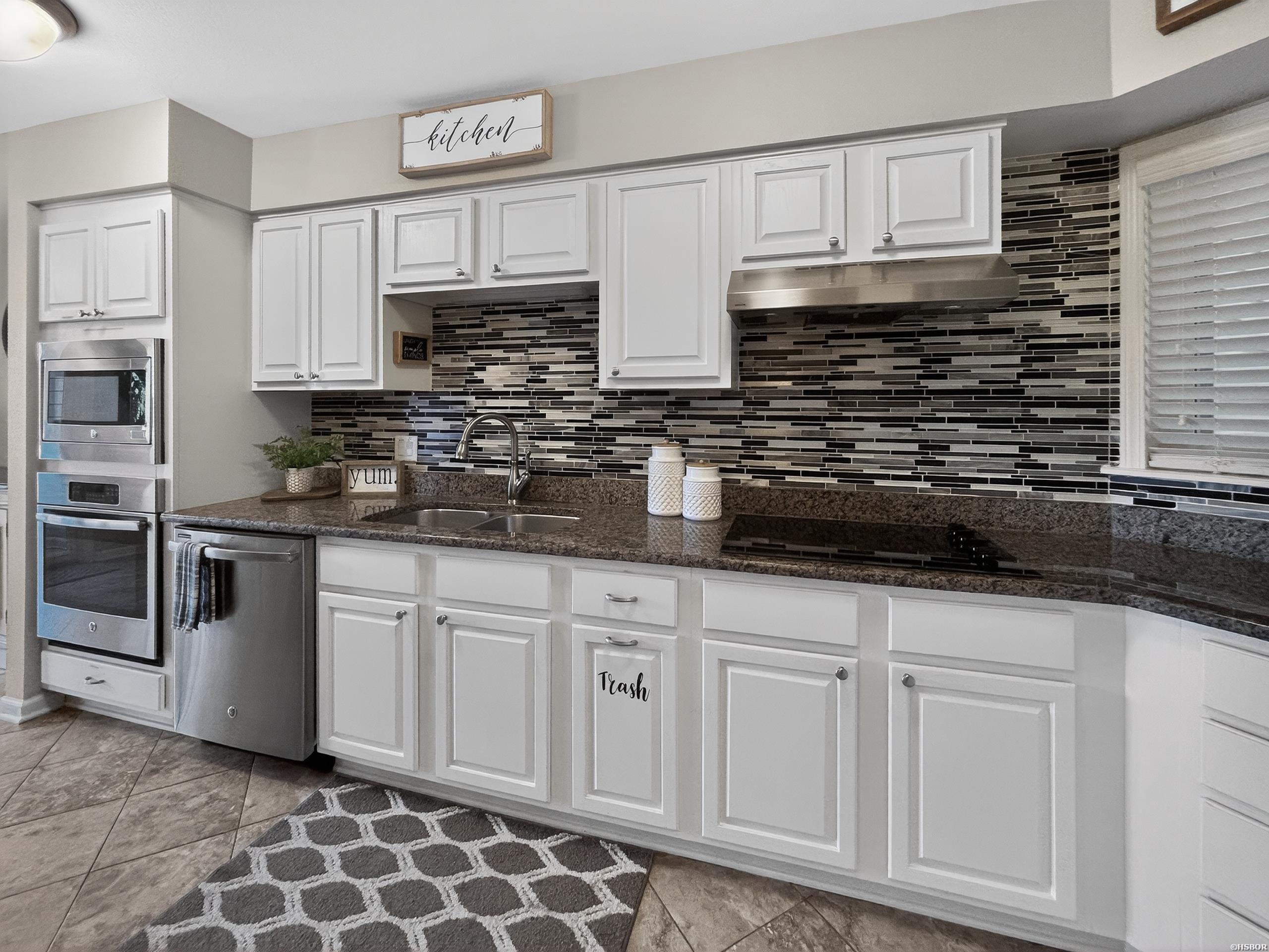 101 LONG ISLAND Drive Unit: 1001