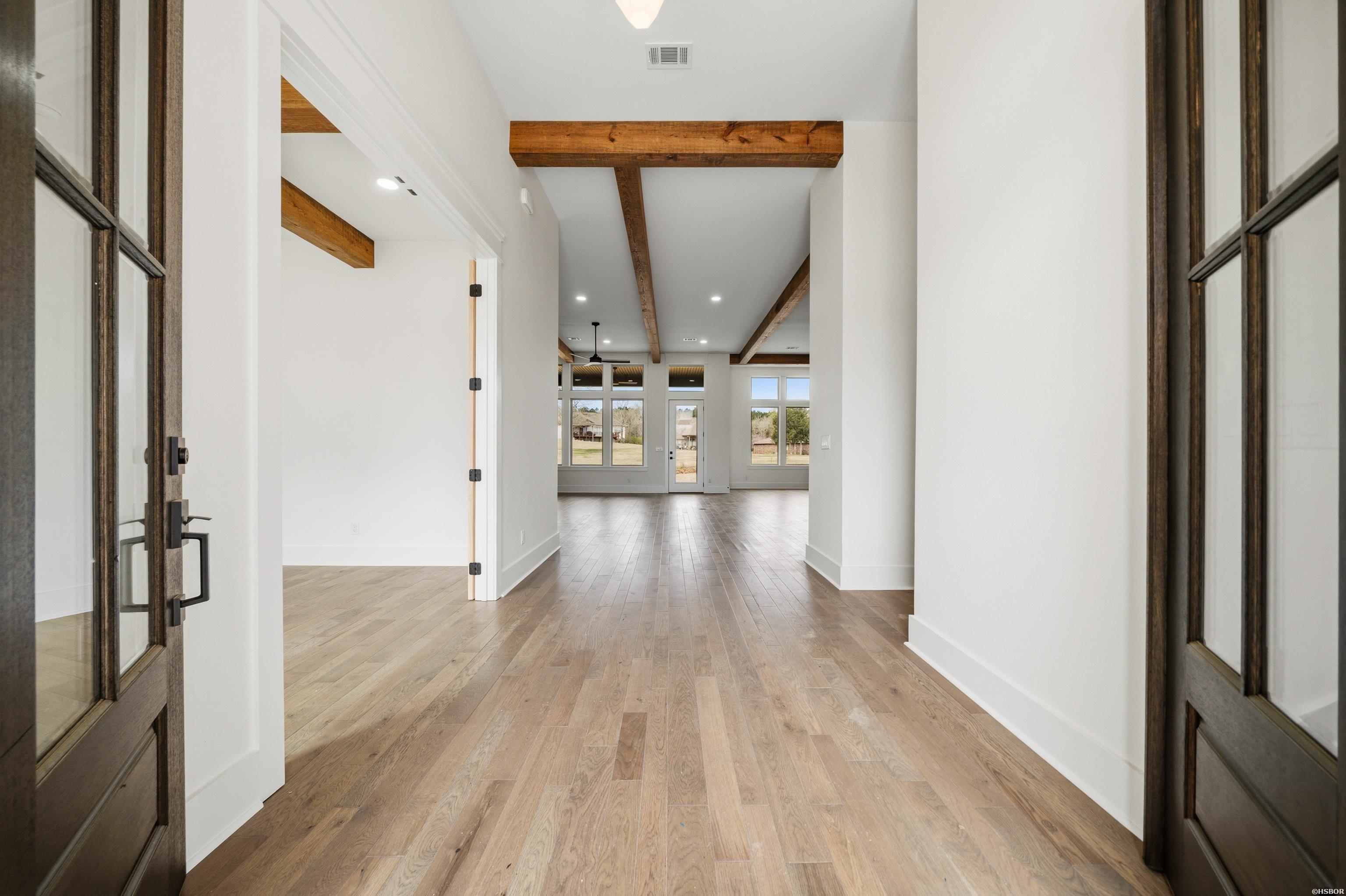 9 LINARES Lane