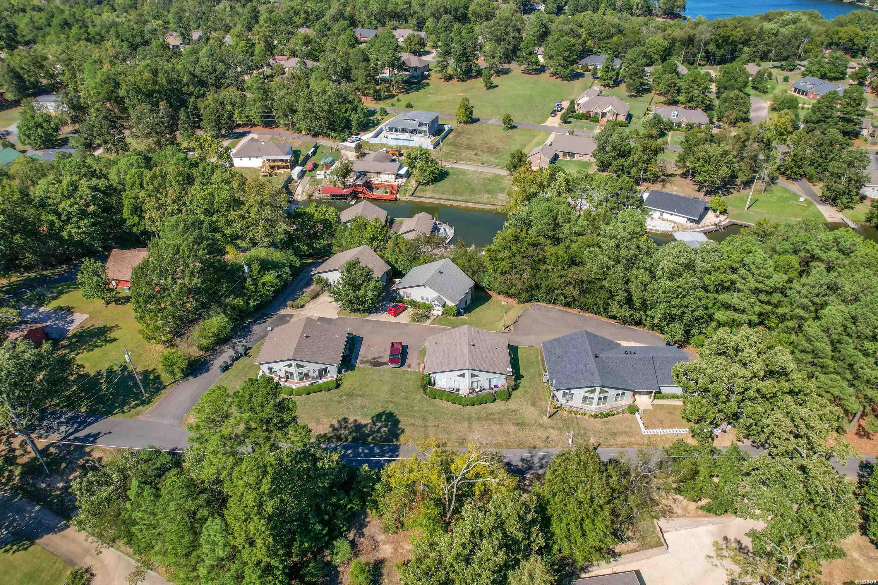 124 LEES LANDING