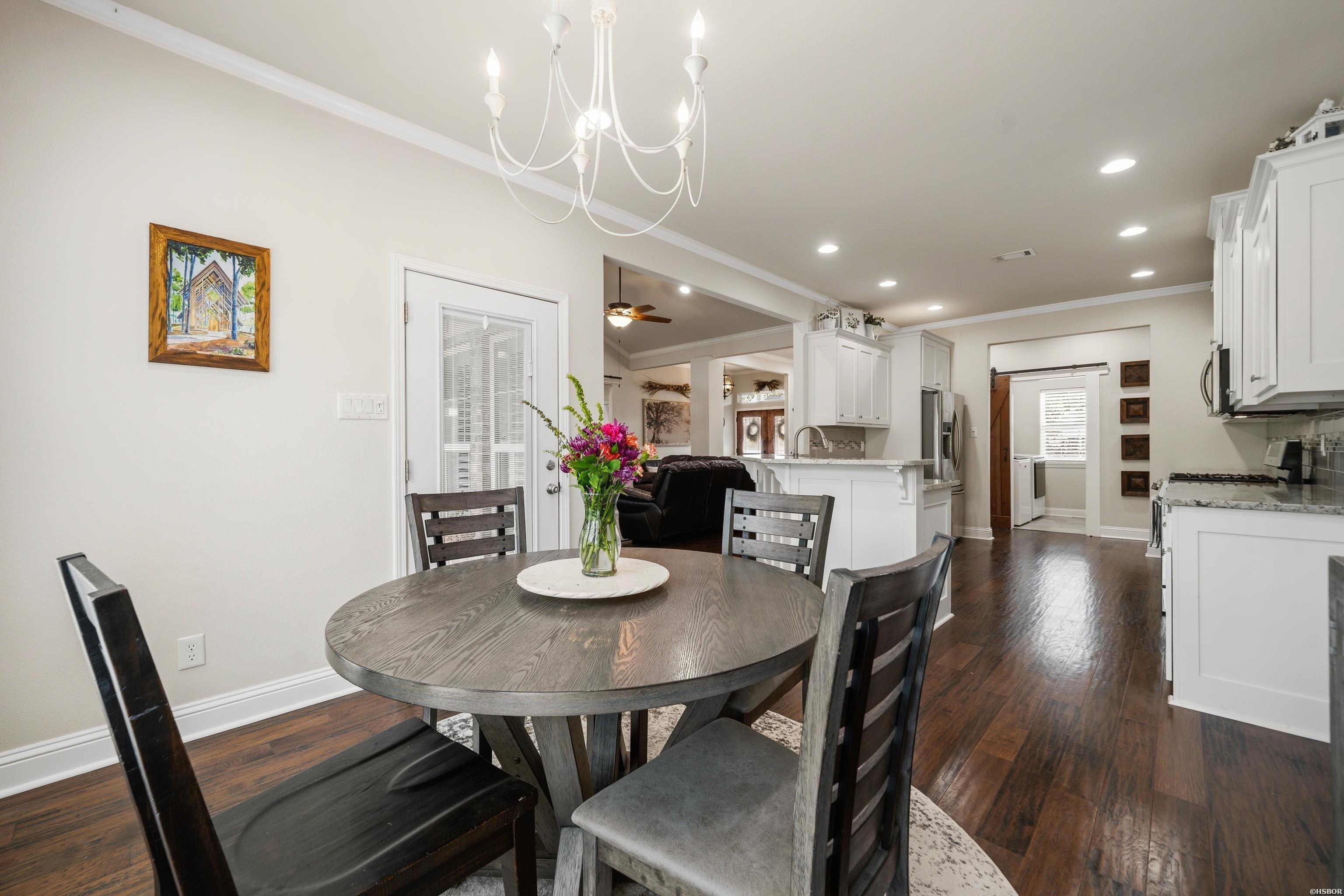 110 CLIFFWOOD Loop