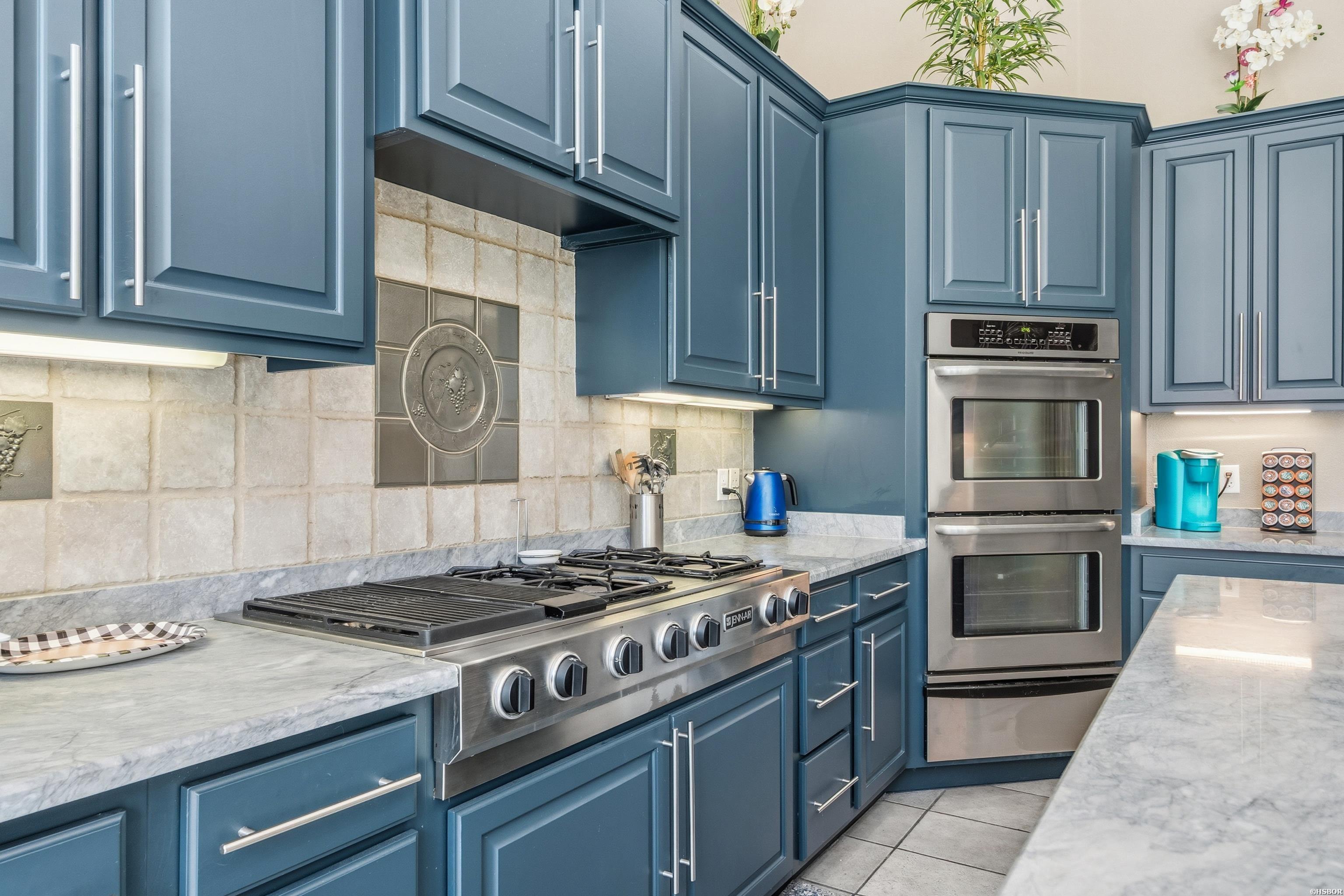 58 STONEGATE Terrace