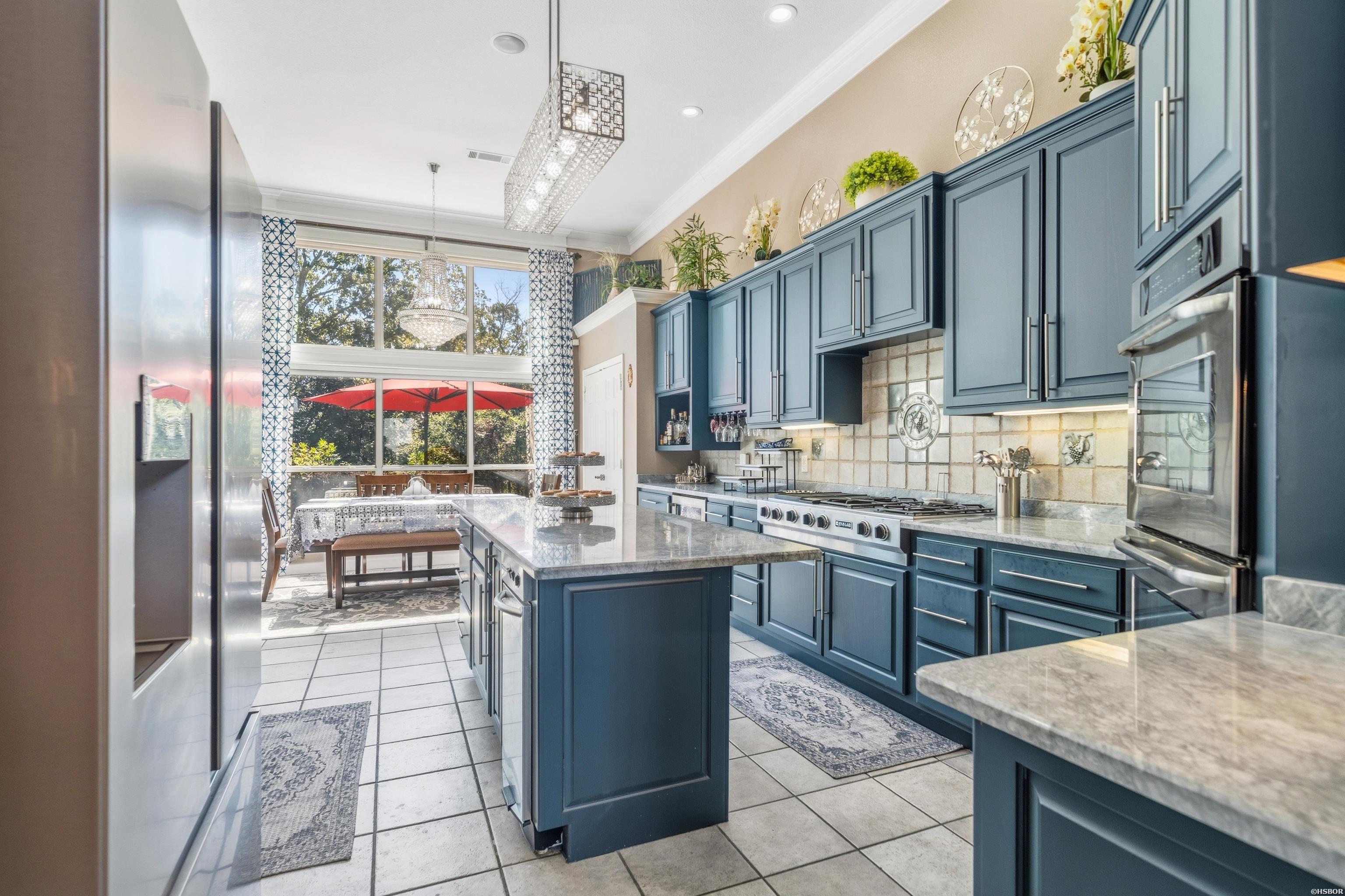 58 STONEGATE Terrace