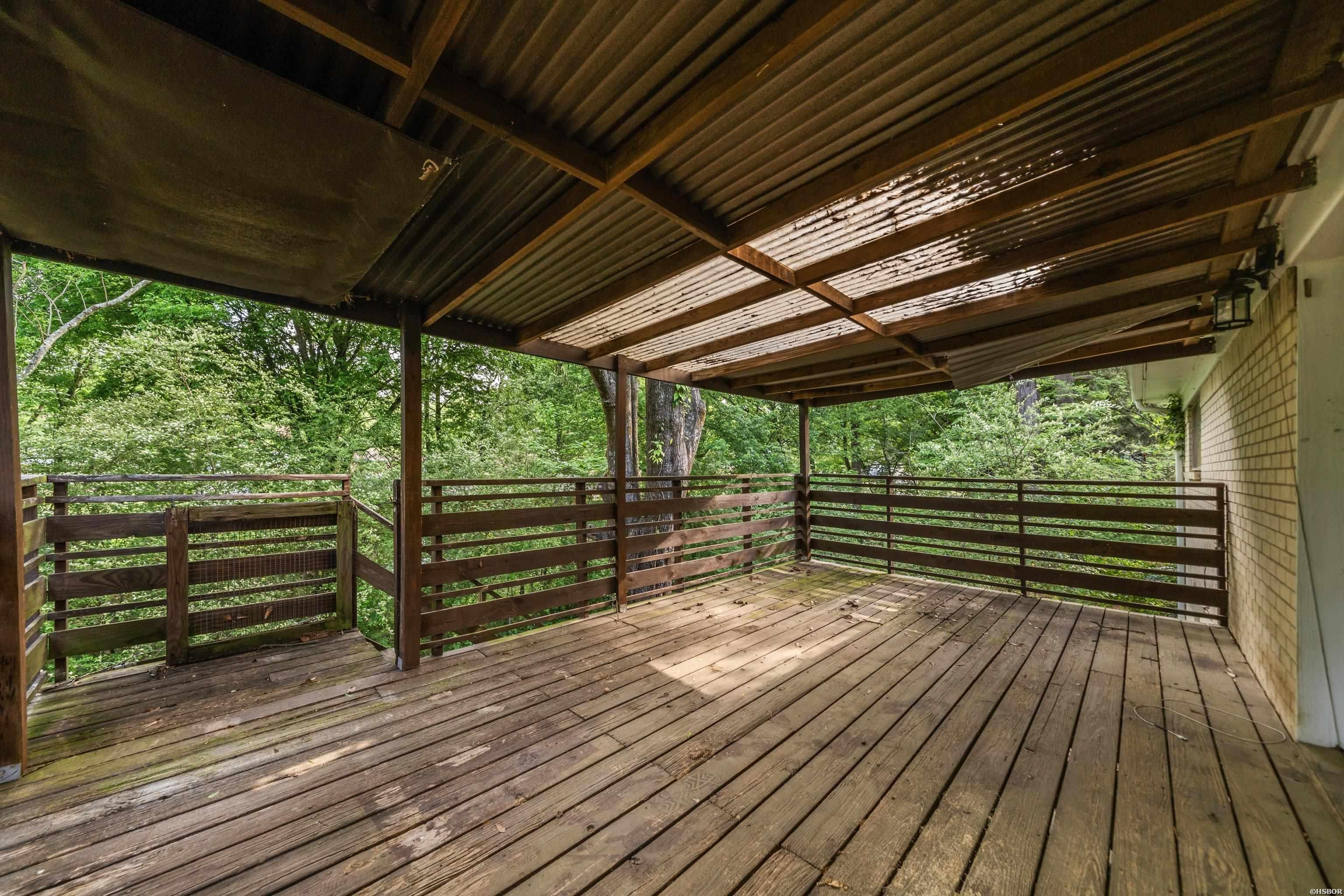 104 FRUITWOOD Street
