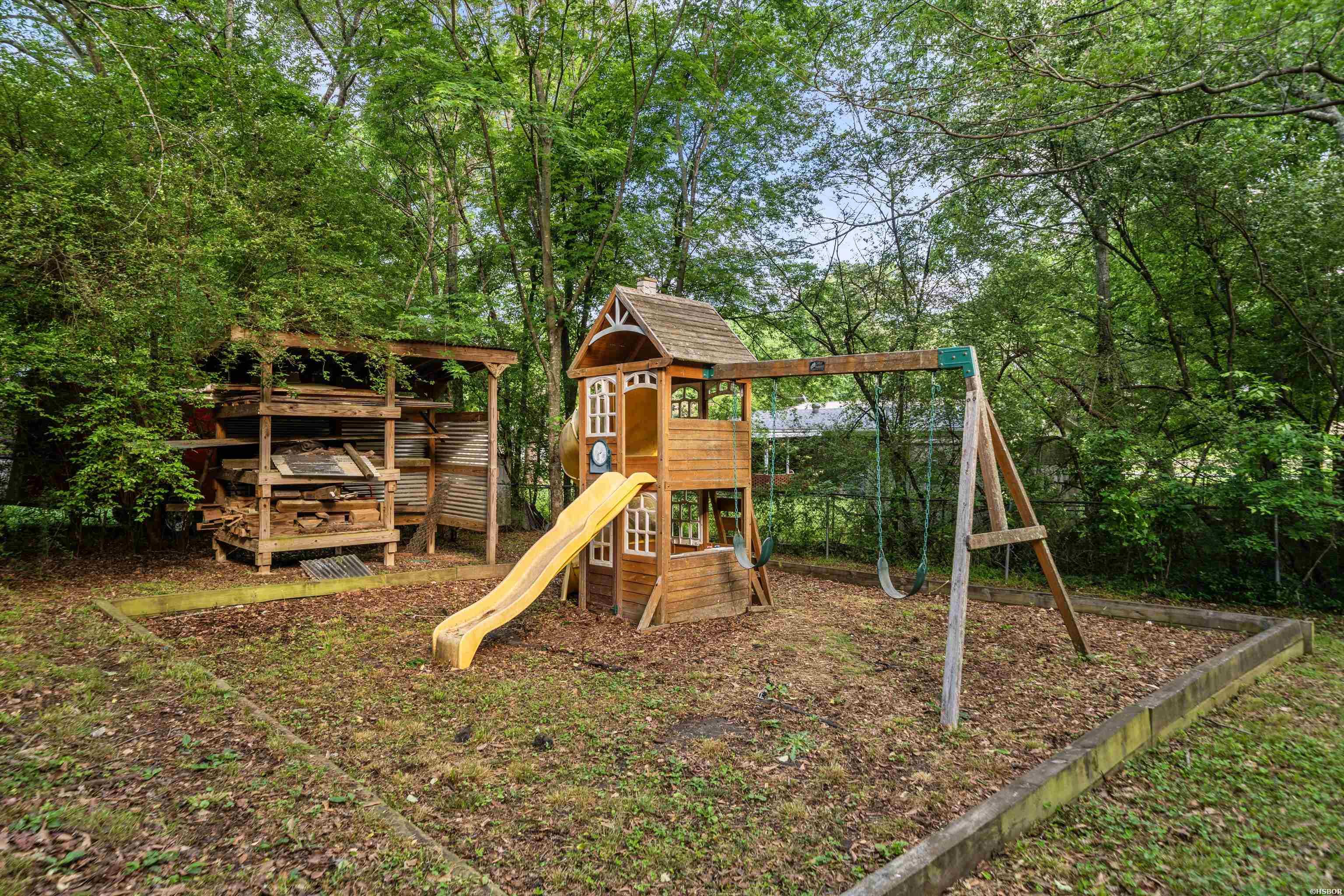 104 FRUITWOOD Street