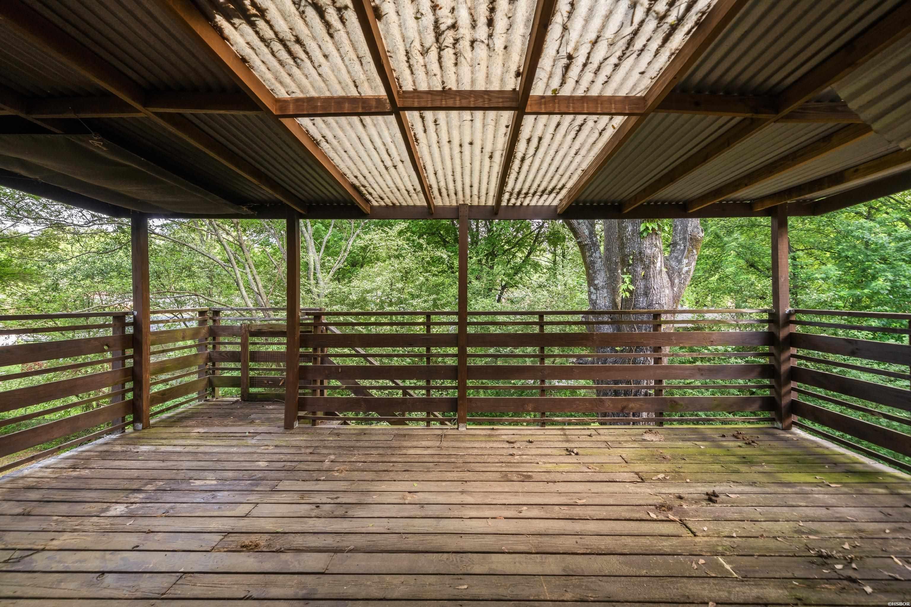 104 FRUITWOOD Street