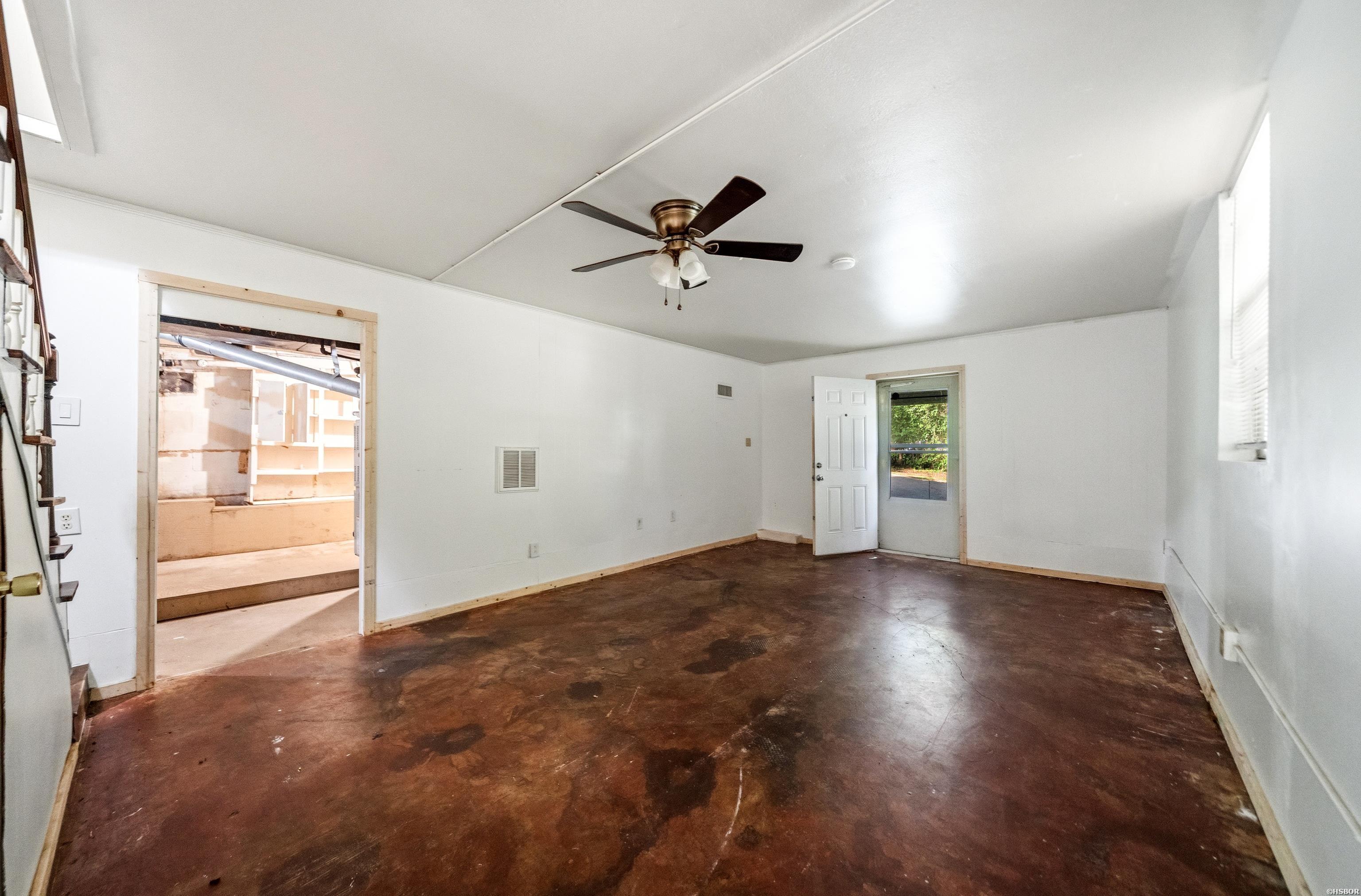 104 FRUITWOOD Street