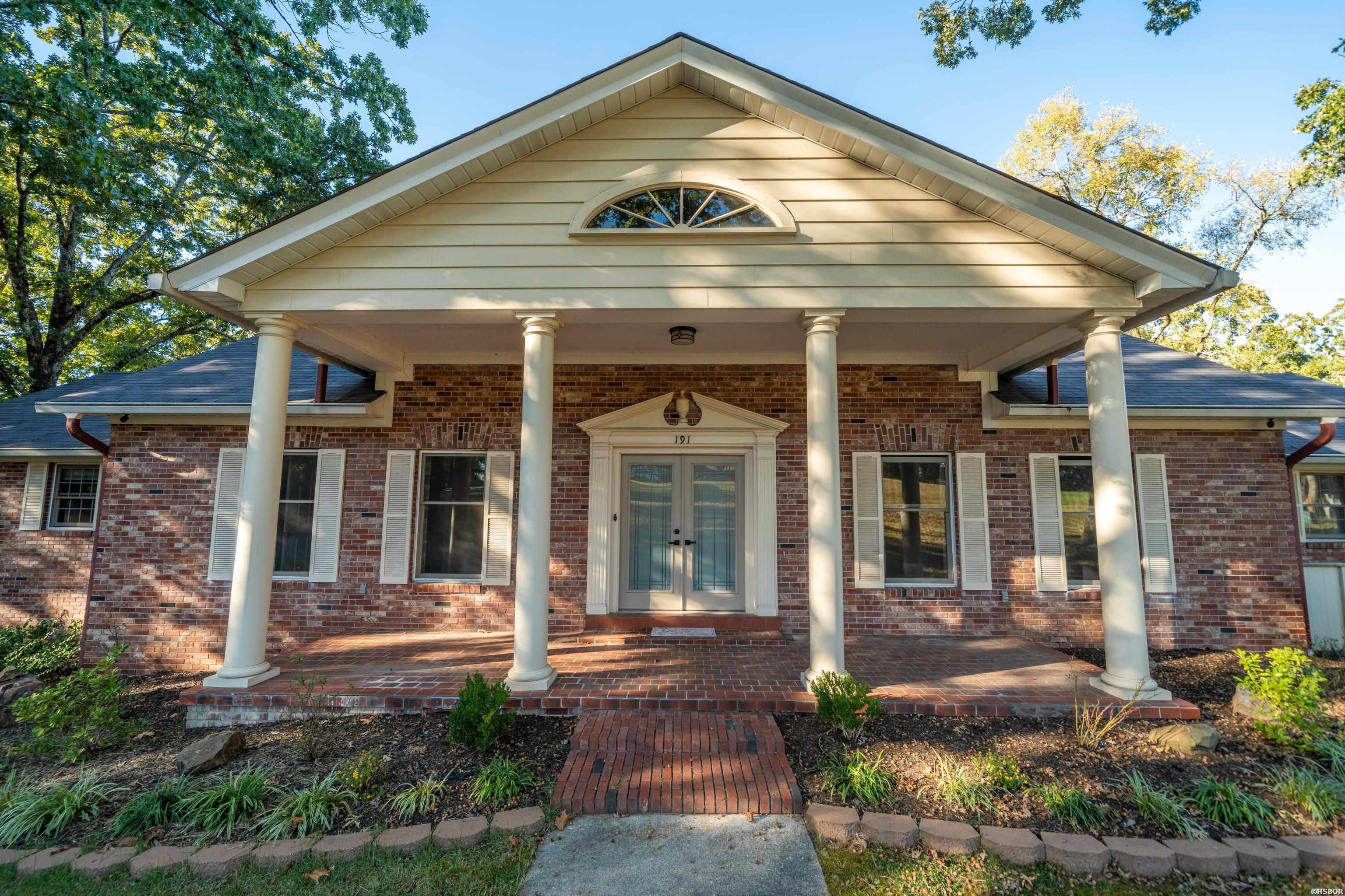 191 TAYLOR Place