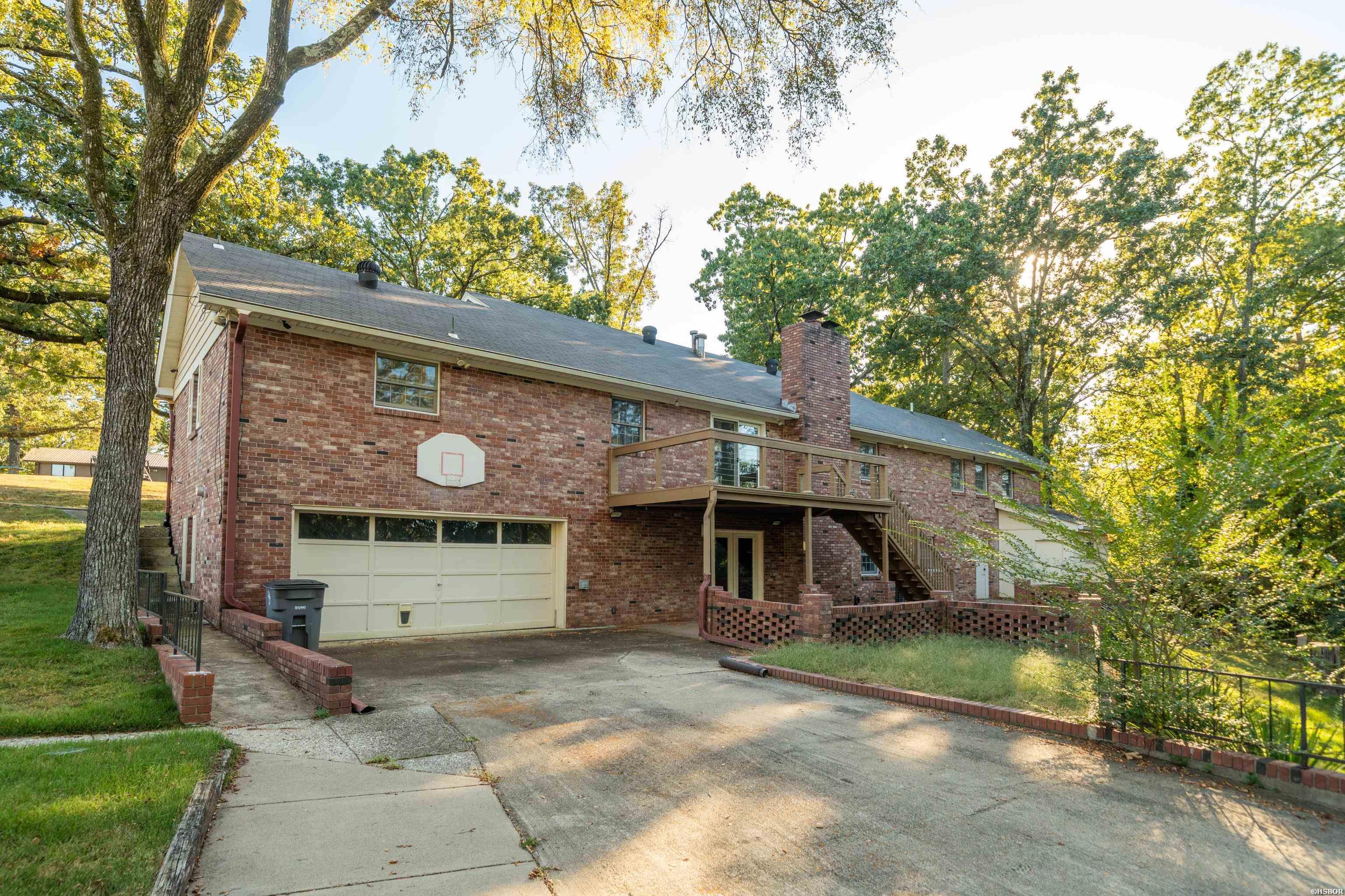 191 TAYLOR Place